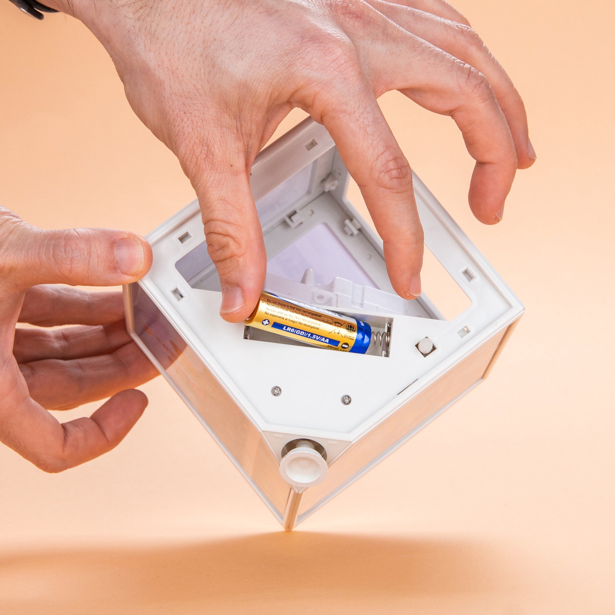 Rotating Cube Photo Frame - Image 4