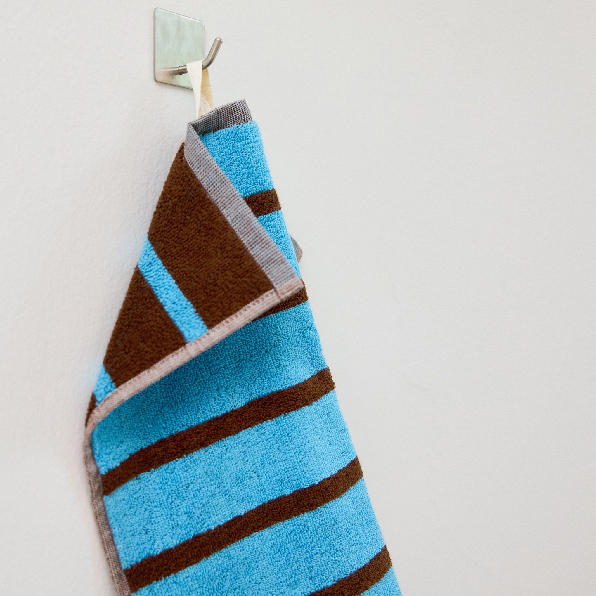 Dusen Dusen Bird Striped Cotton Towel - Heron - Image 4