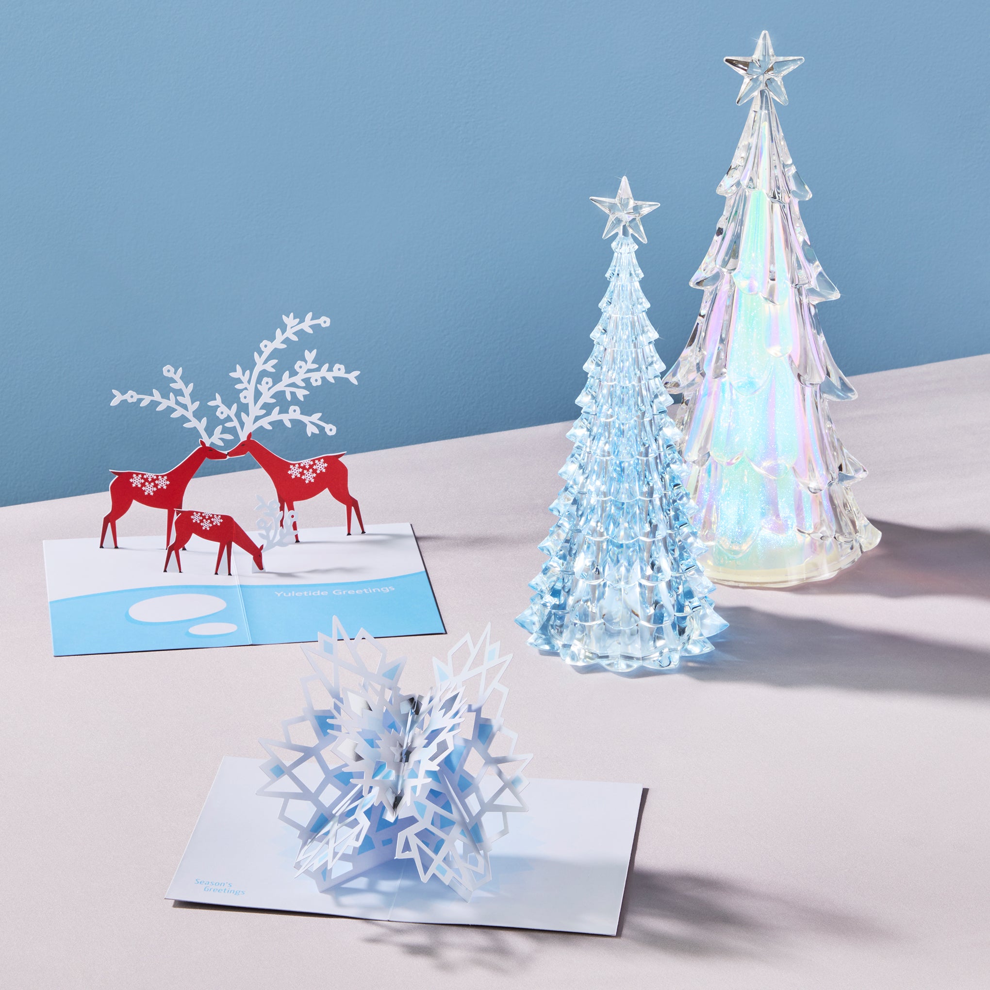 Shimmering LED Holiday Tree - Cascade - Image 4