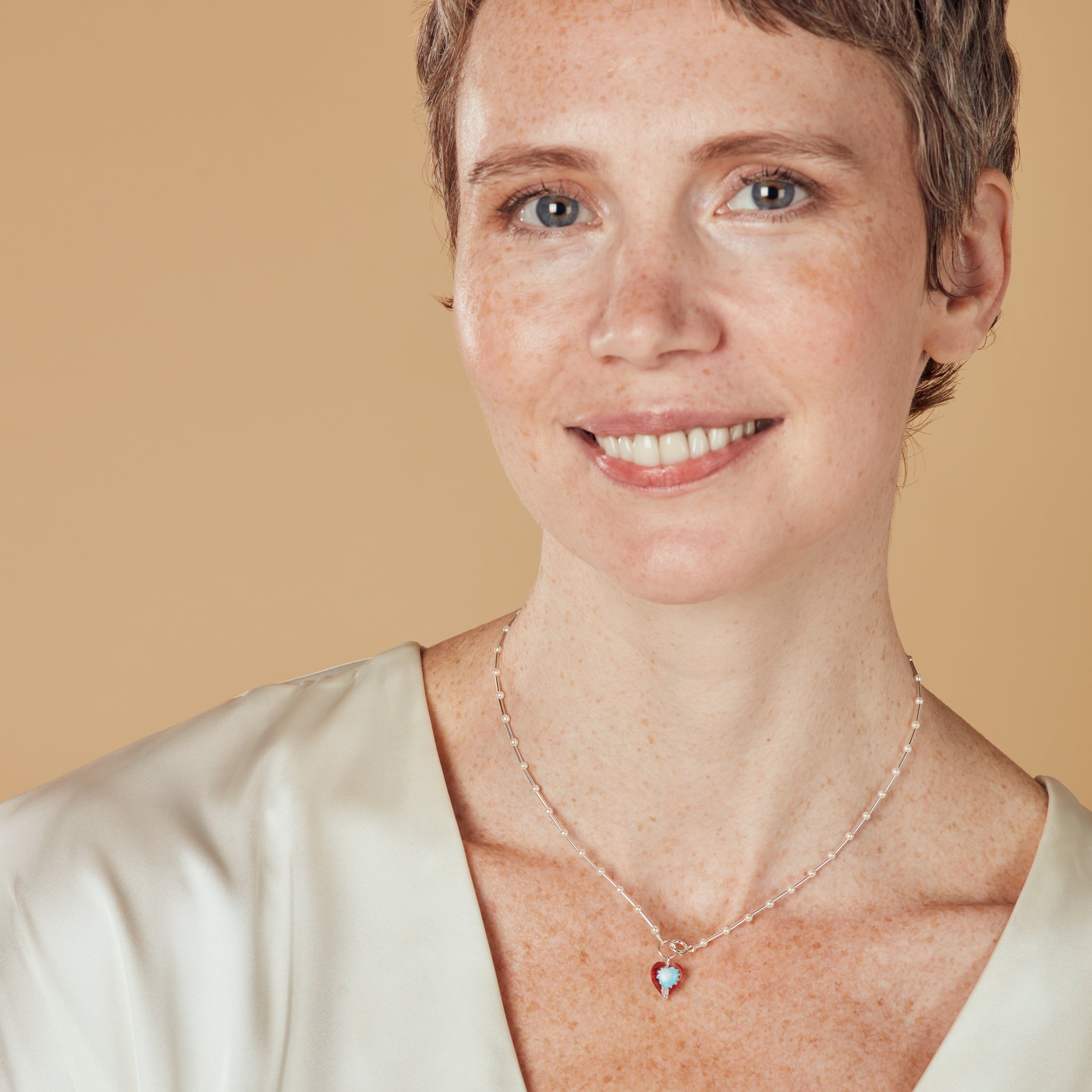 Yam Posy Choker Necklace - Image 2