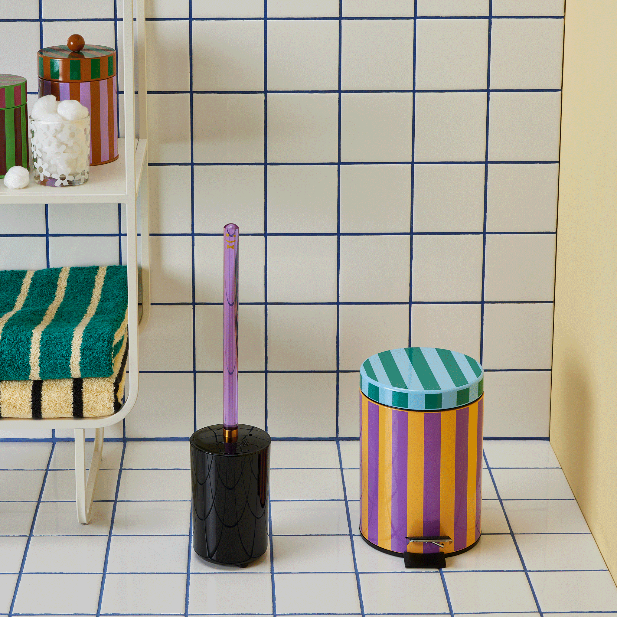 Translucent Toilet Brush - Purple - Image 2