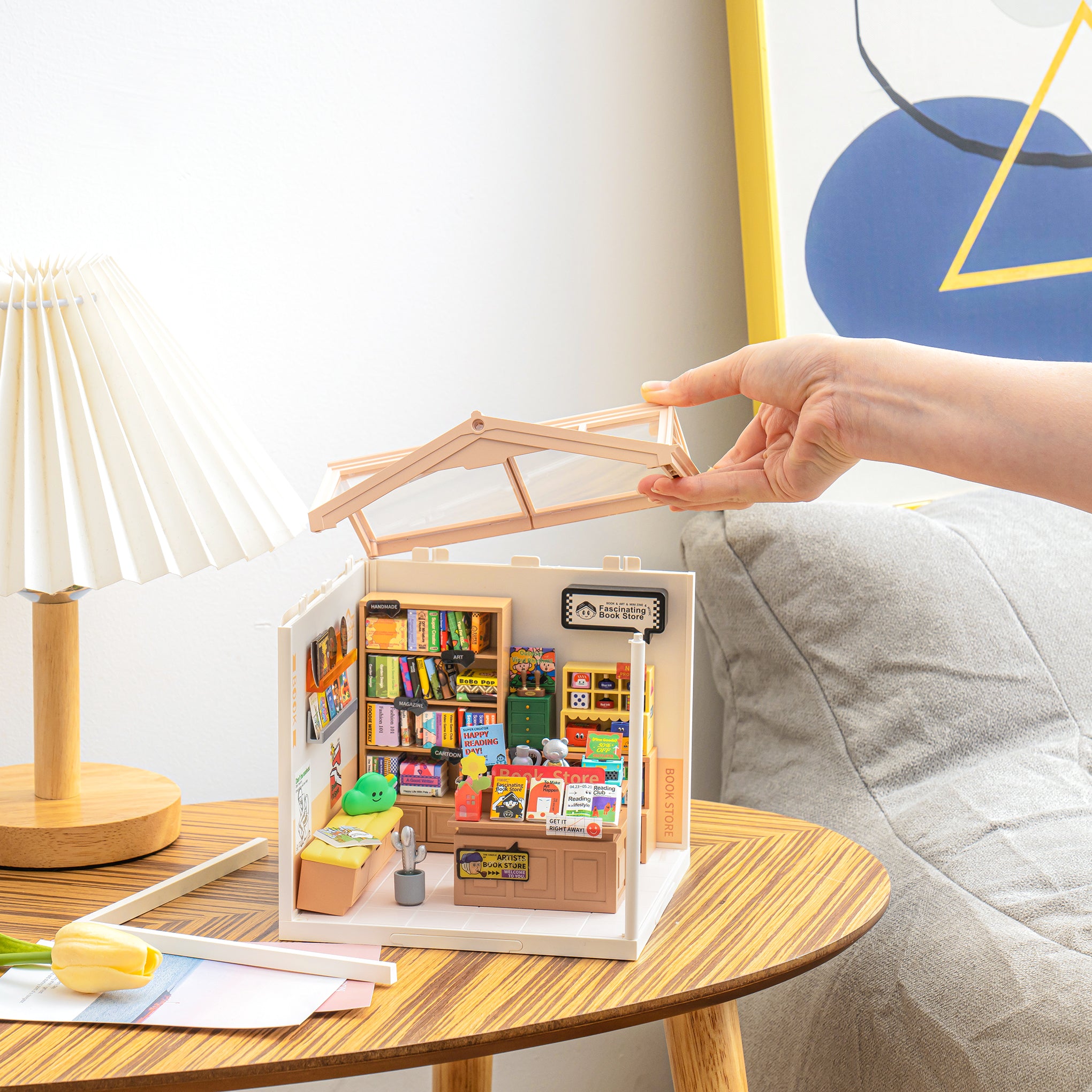 Rolife Super Stores DIY Kits - Bookstore - Image 6