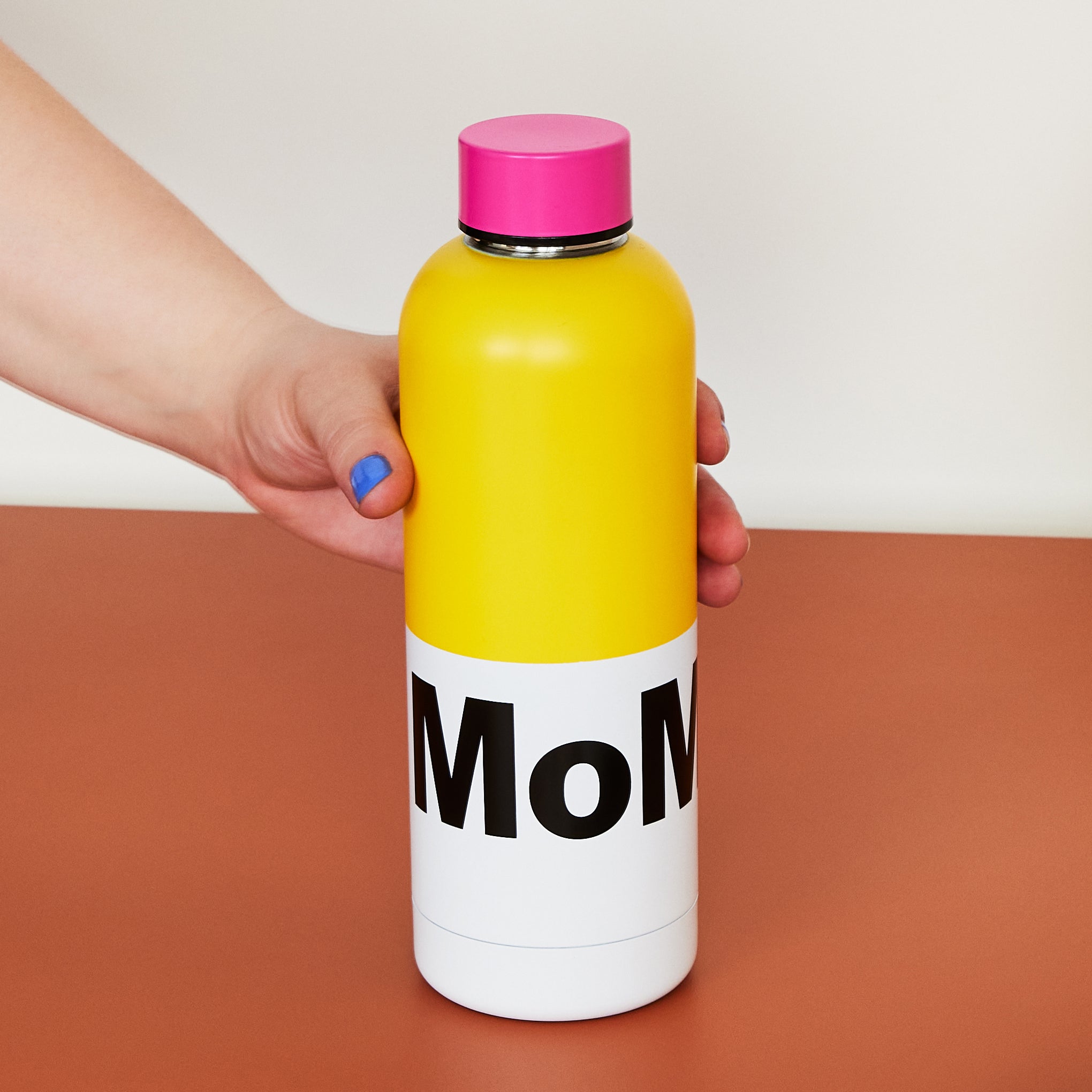 MoMA Logo Water Bottle - Pink/ Yellow - Image 2