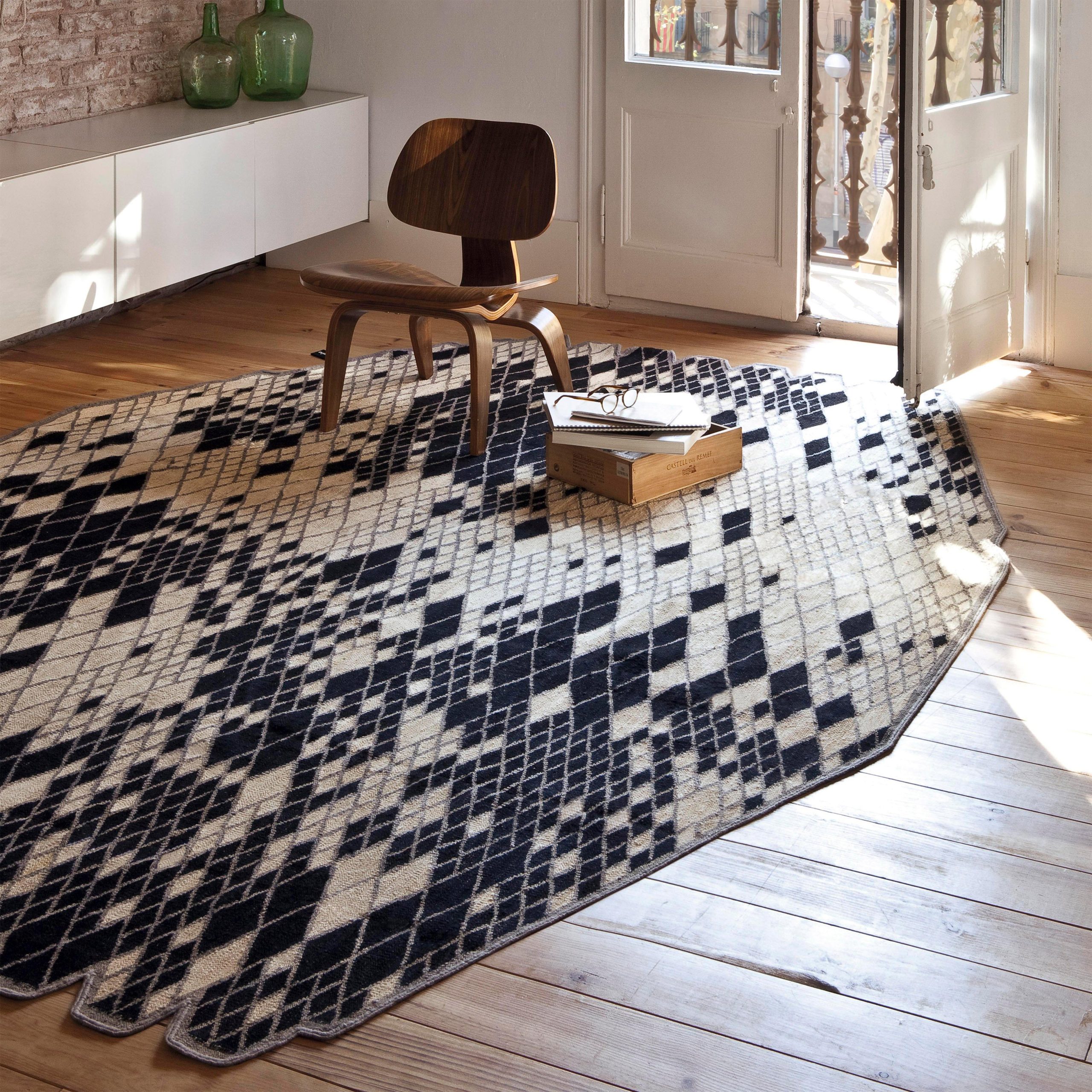 Nanimarquina Losanges Rug Black - 5'7 x 8'0 - Image 2