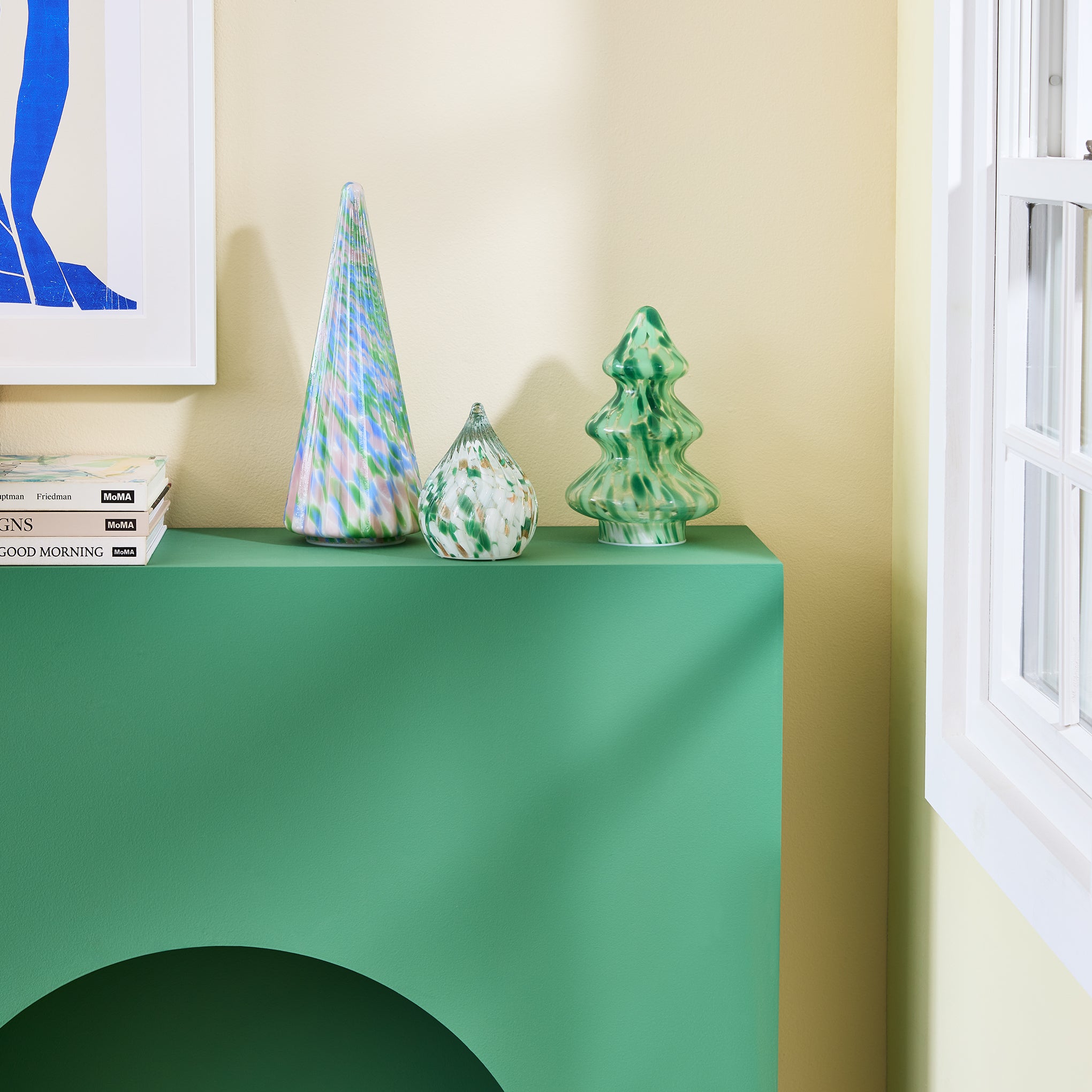 LED Lighted Marbled Glass Holiday Decor - Marbled Tree Tiered - Image 6