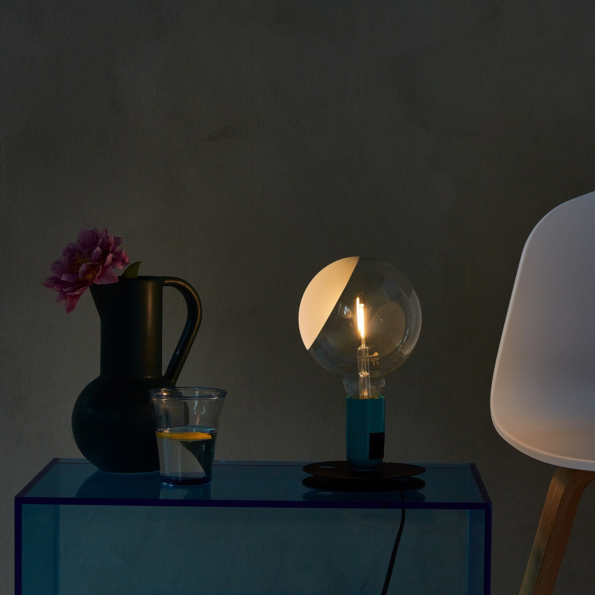 Lampadina LED Table Lamp - White - Image 7