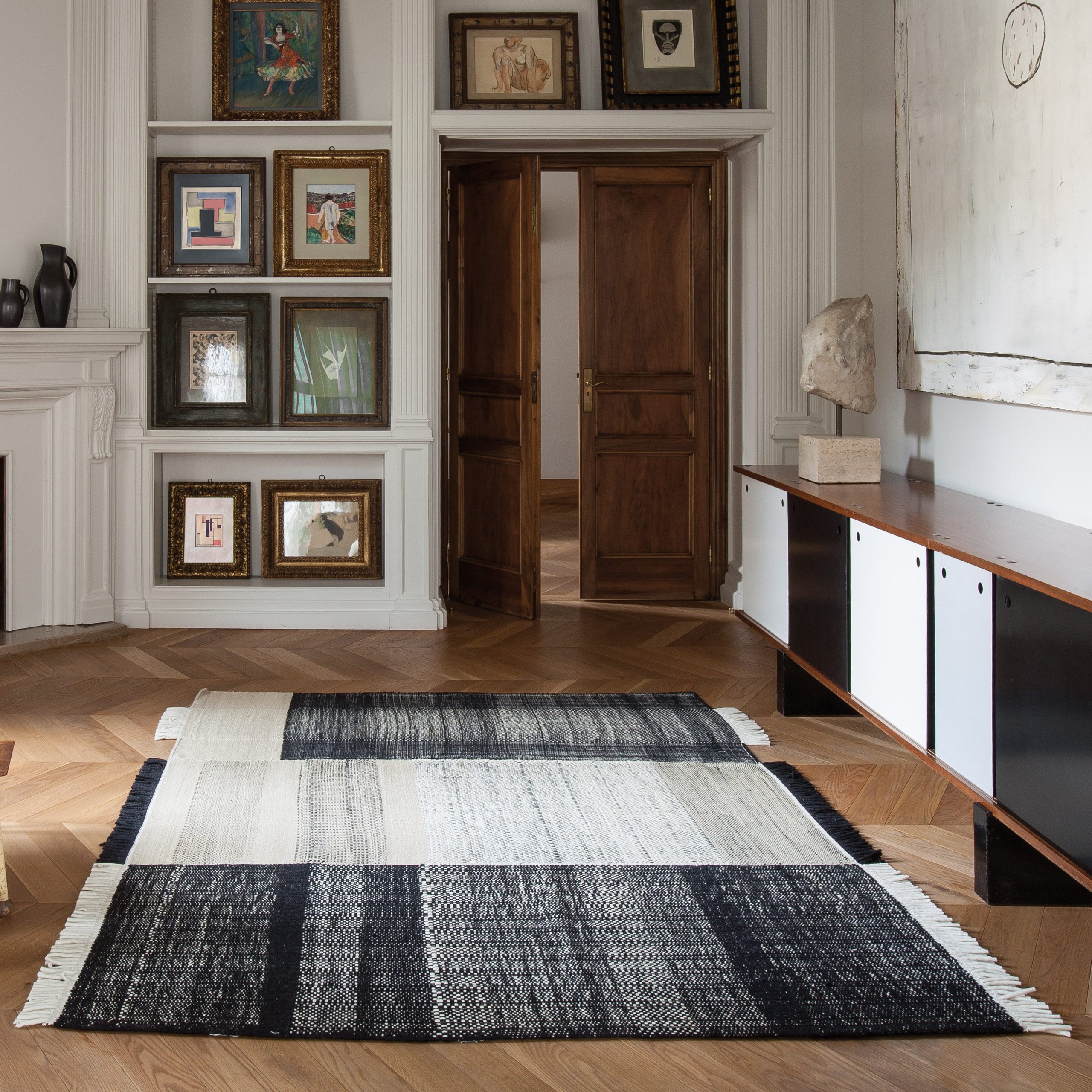 Nanimarquina Tres Rug - Black - Image 23