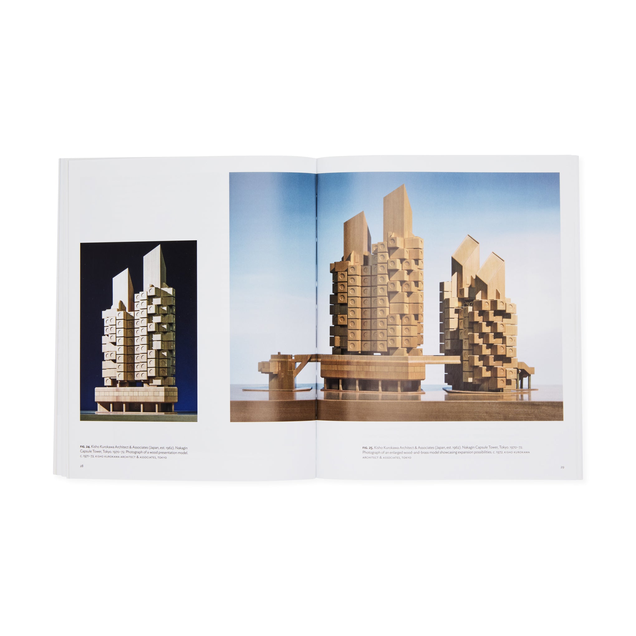 Kisho Kurokawa: Nakagin Capsule Tower (MoMA One on One series) - Image 7