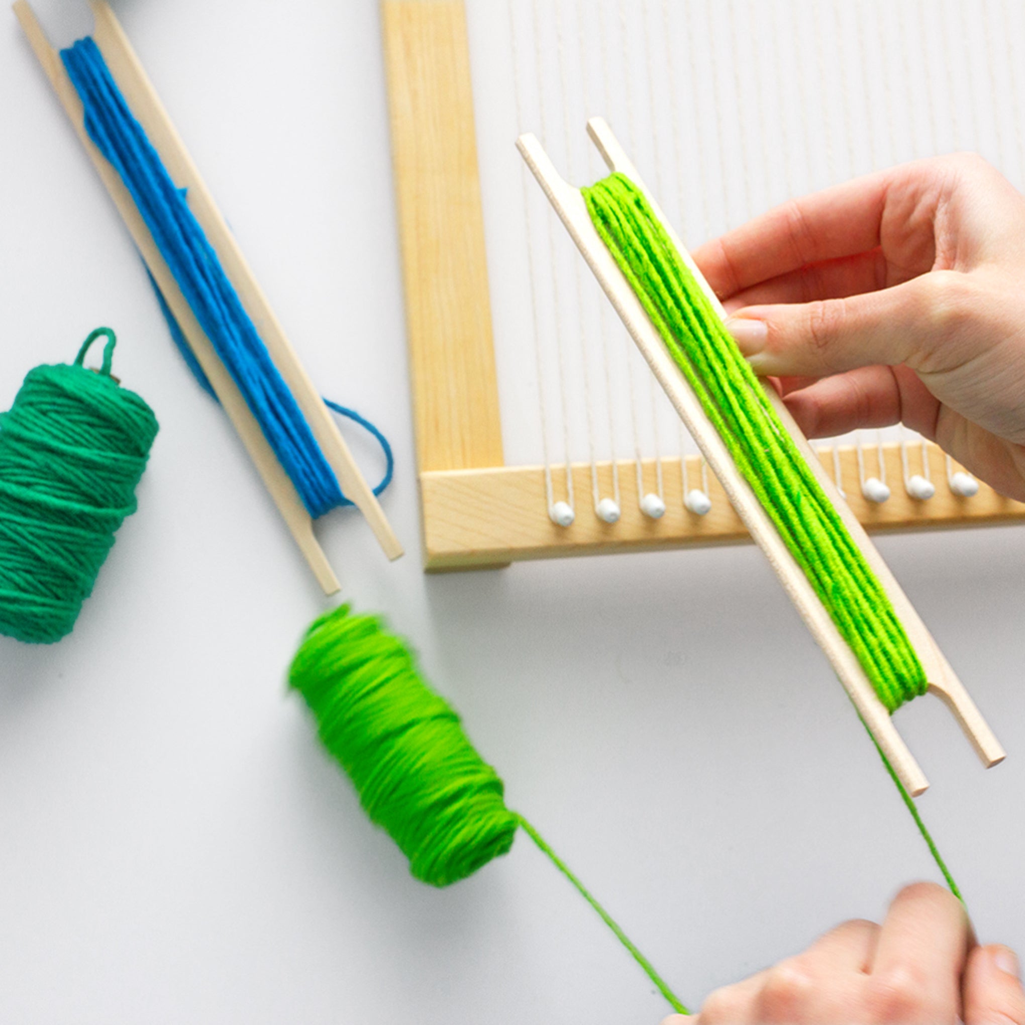 LapLoom A Tapestry Weaving Kit - Image 6