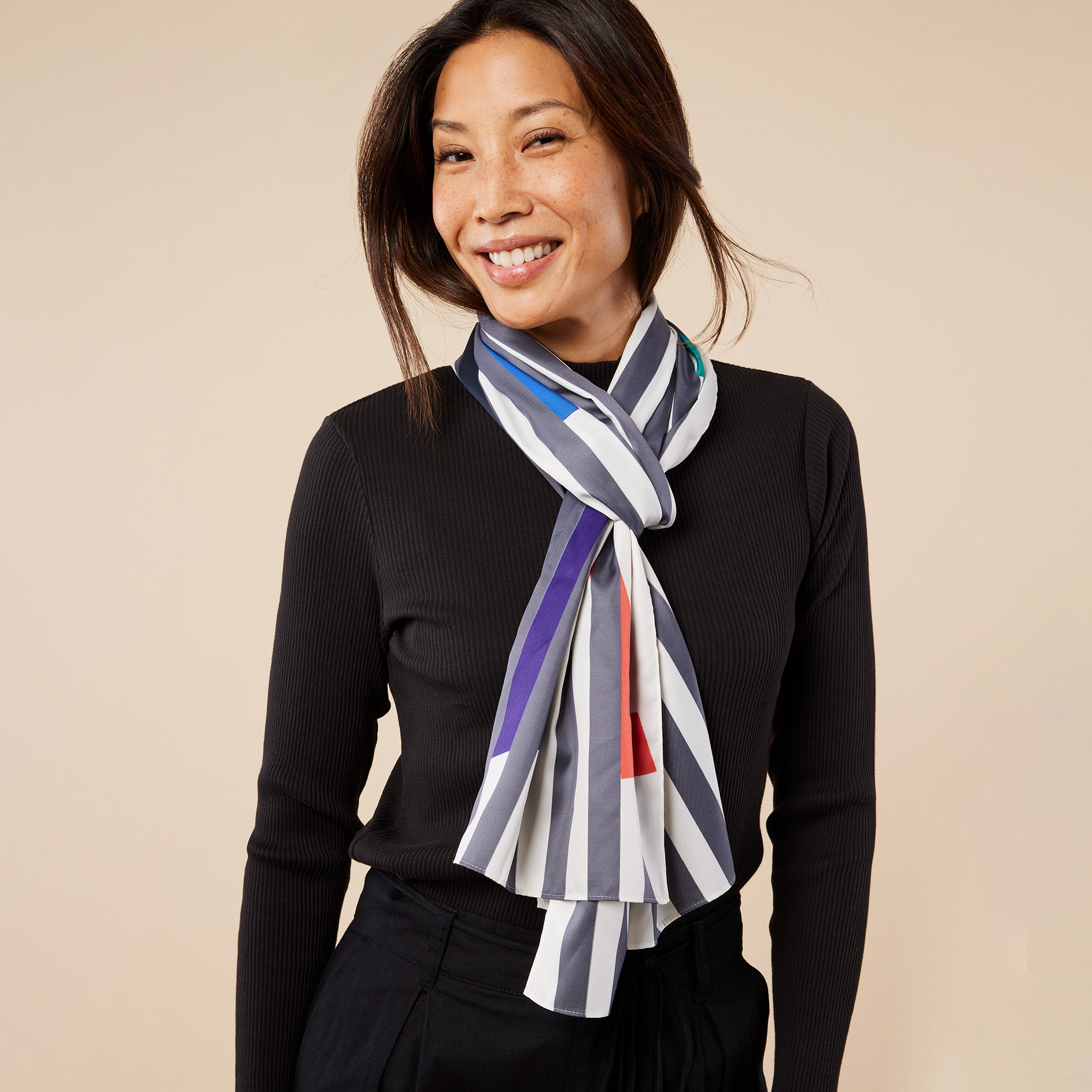 Alejandro Otero Recycled Polyester Colorhythm Scarf - Image 2