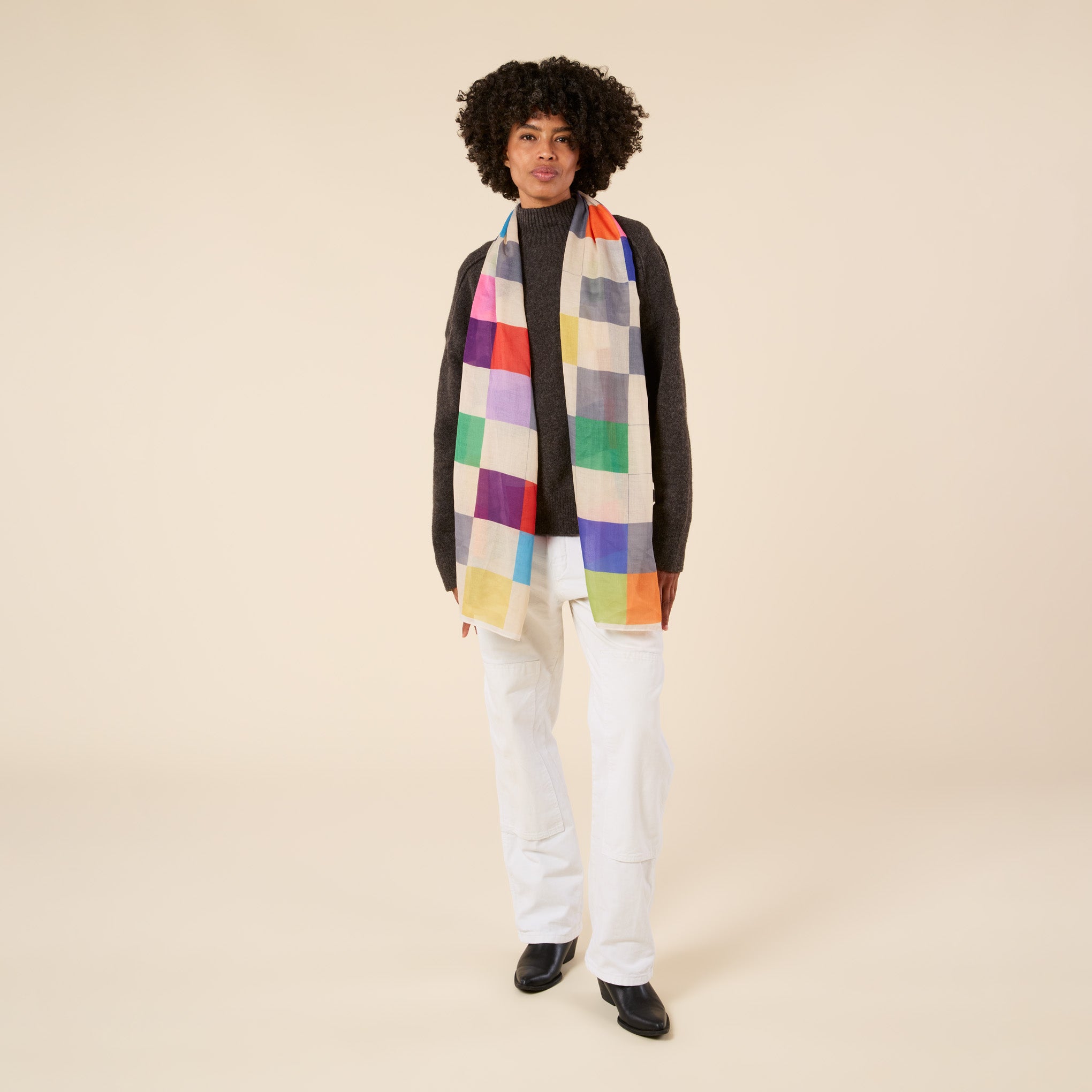 Ellsworth Kelly Hundred Panels Recycled Polyester Scarf - Image 5