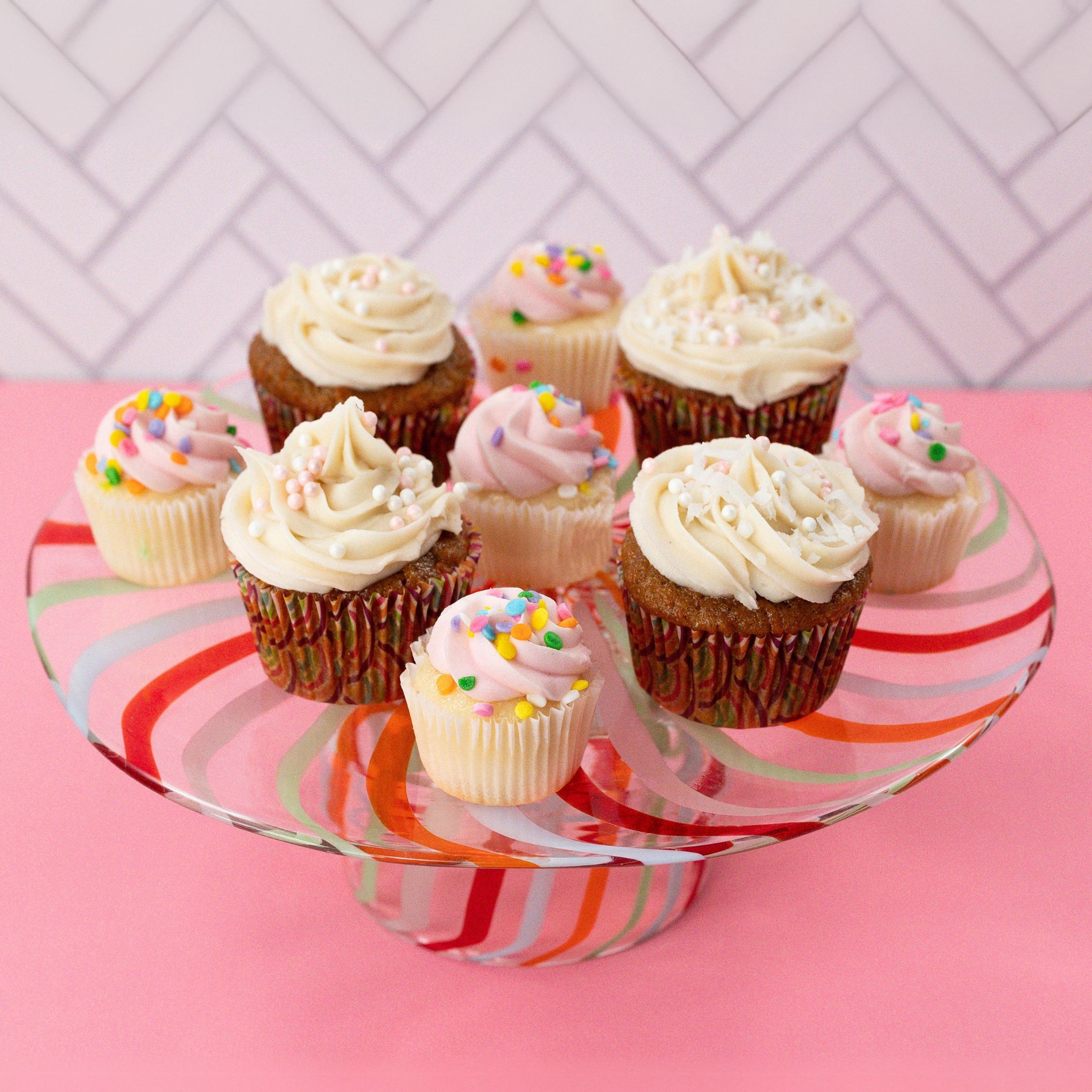 Reversible Cake Stand/Chip & Dip Glass Platter - Image 6