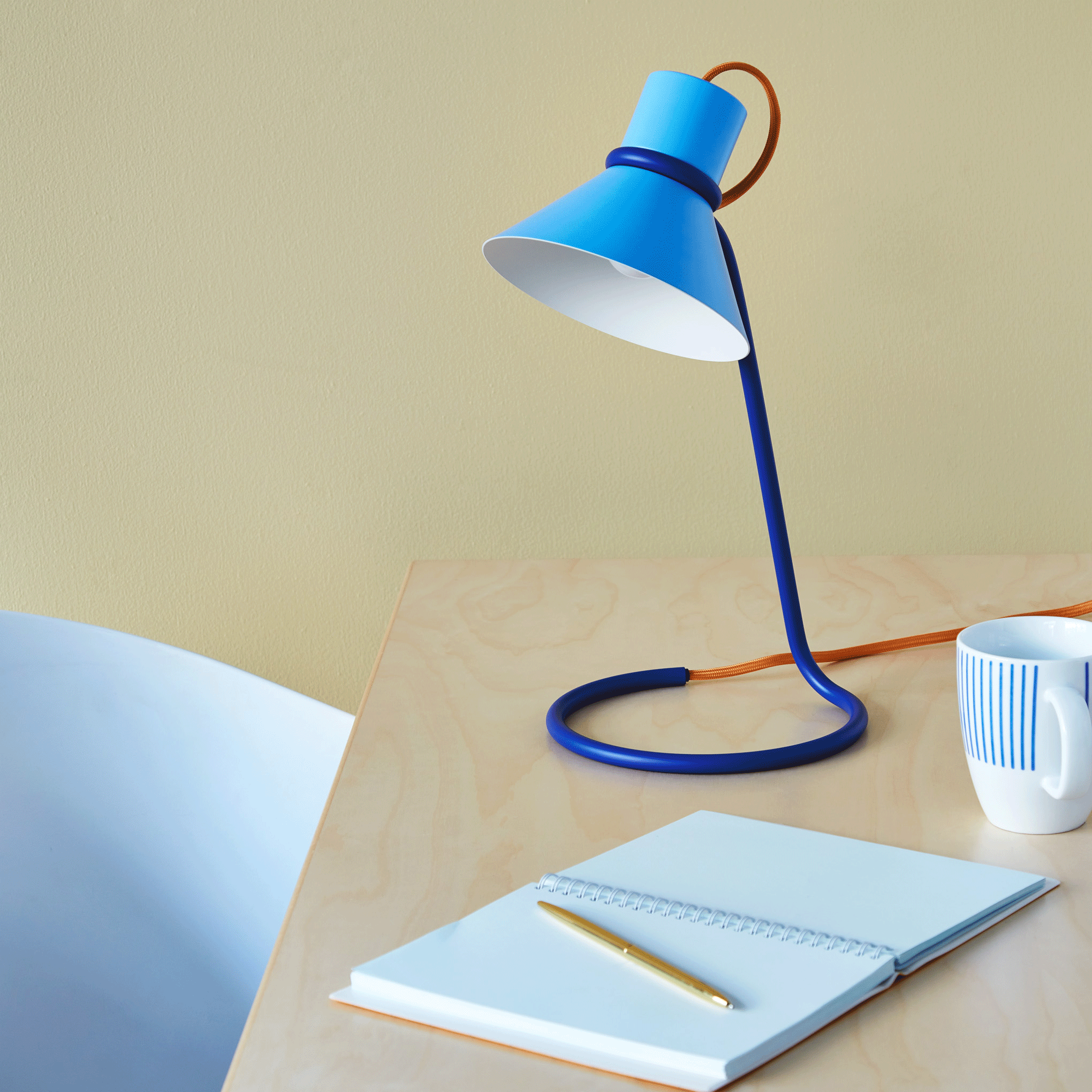 Loop de Loop Table Lamp - Blue/ Dark Blue - Image 2