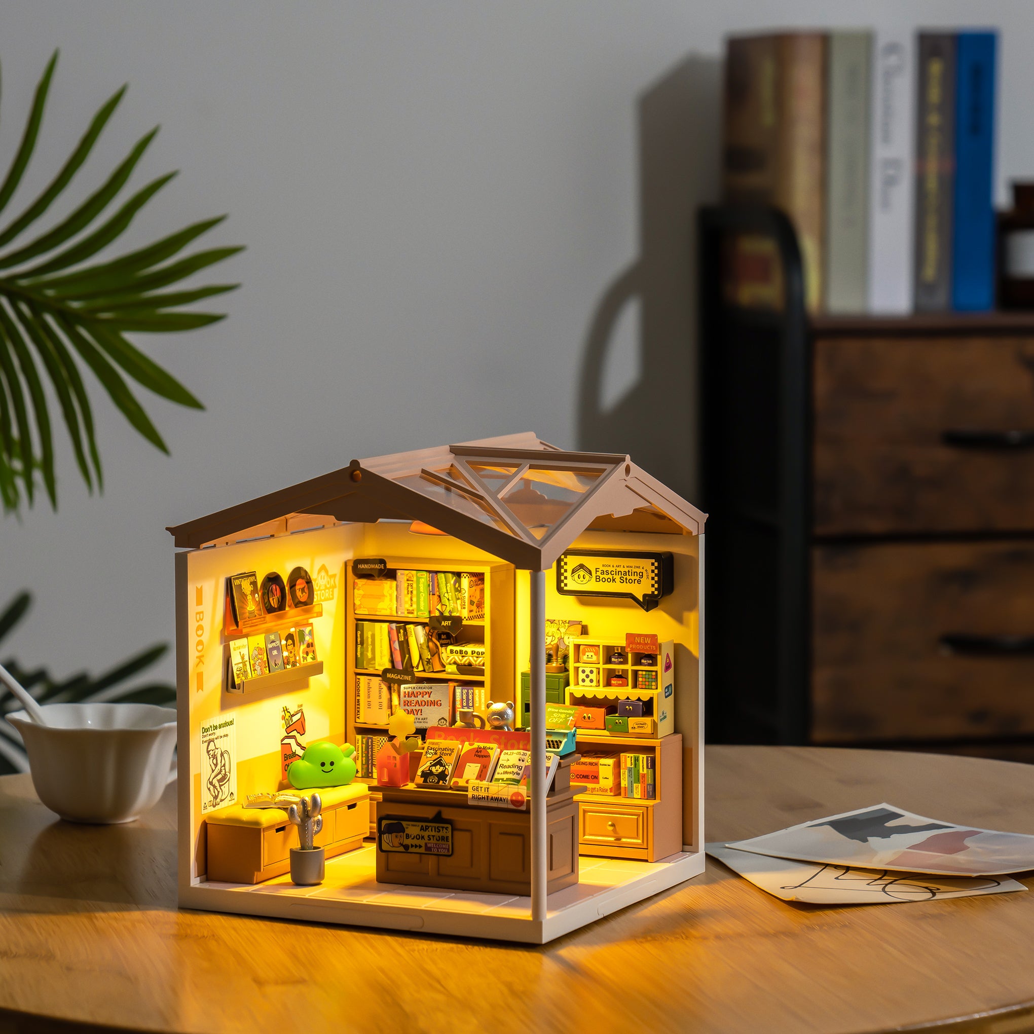 Rolife Super Stores DIY Kits - Bookstore - Image 7