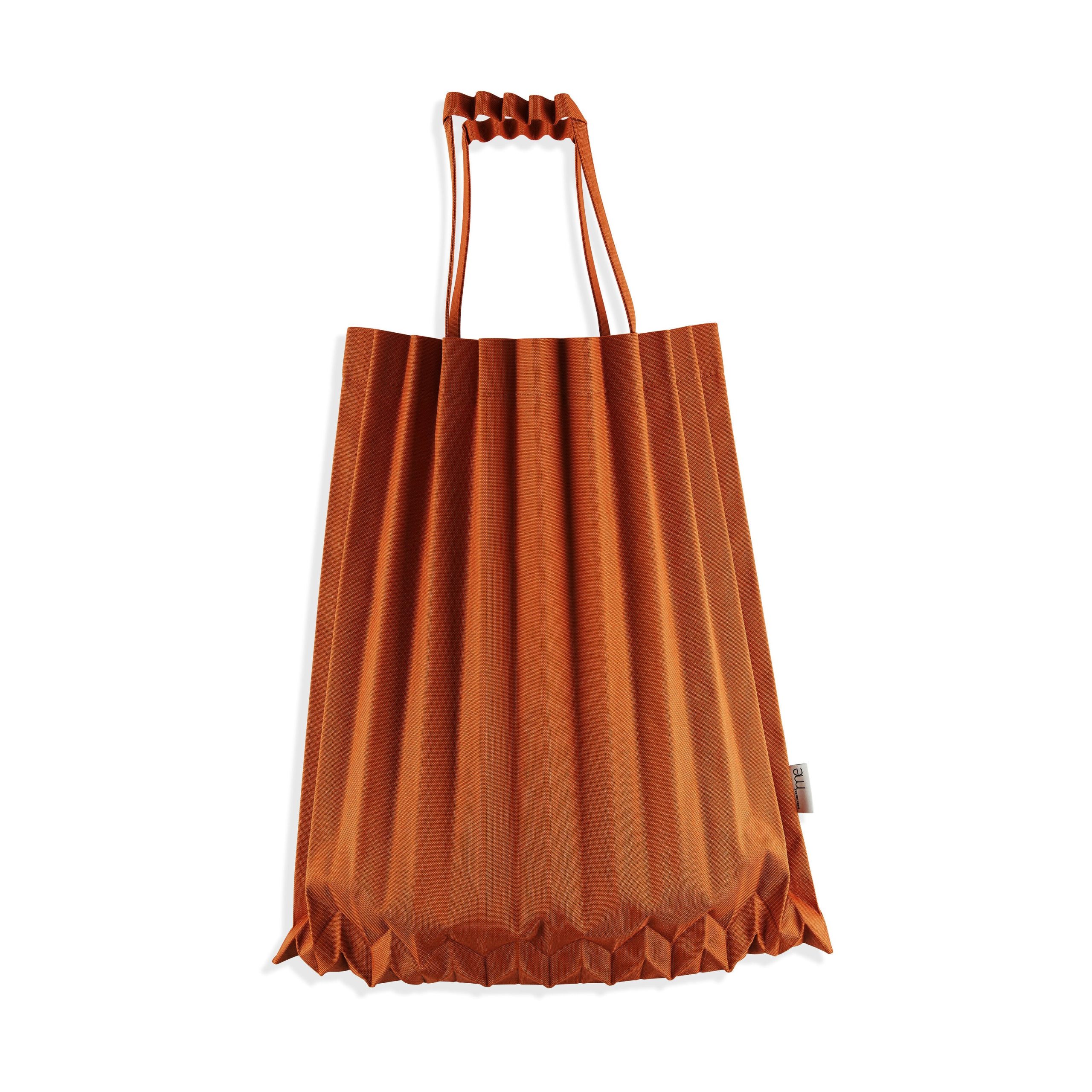 me ISSEY MIYAKE Recycled Polyester Trunk Pleats Bag - Brick - Image 2