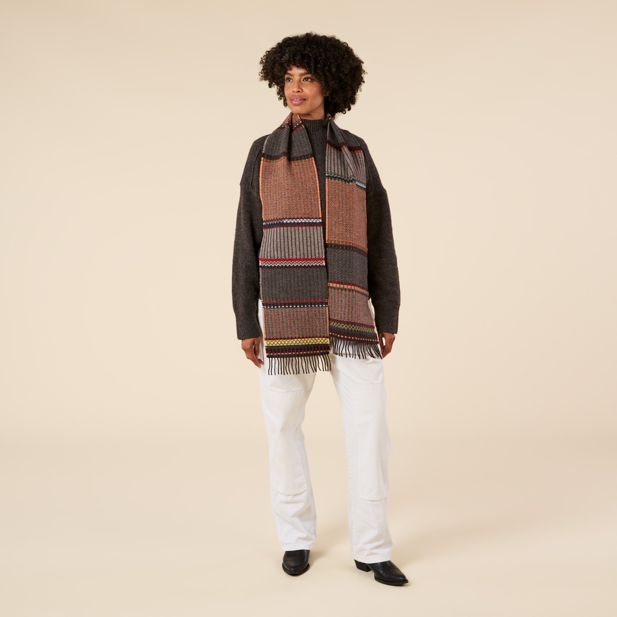 Wallace Sewell Cassia Lambswool Scarf - Vole - Image 5