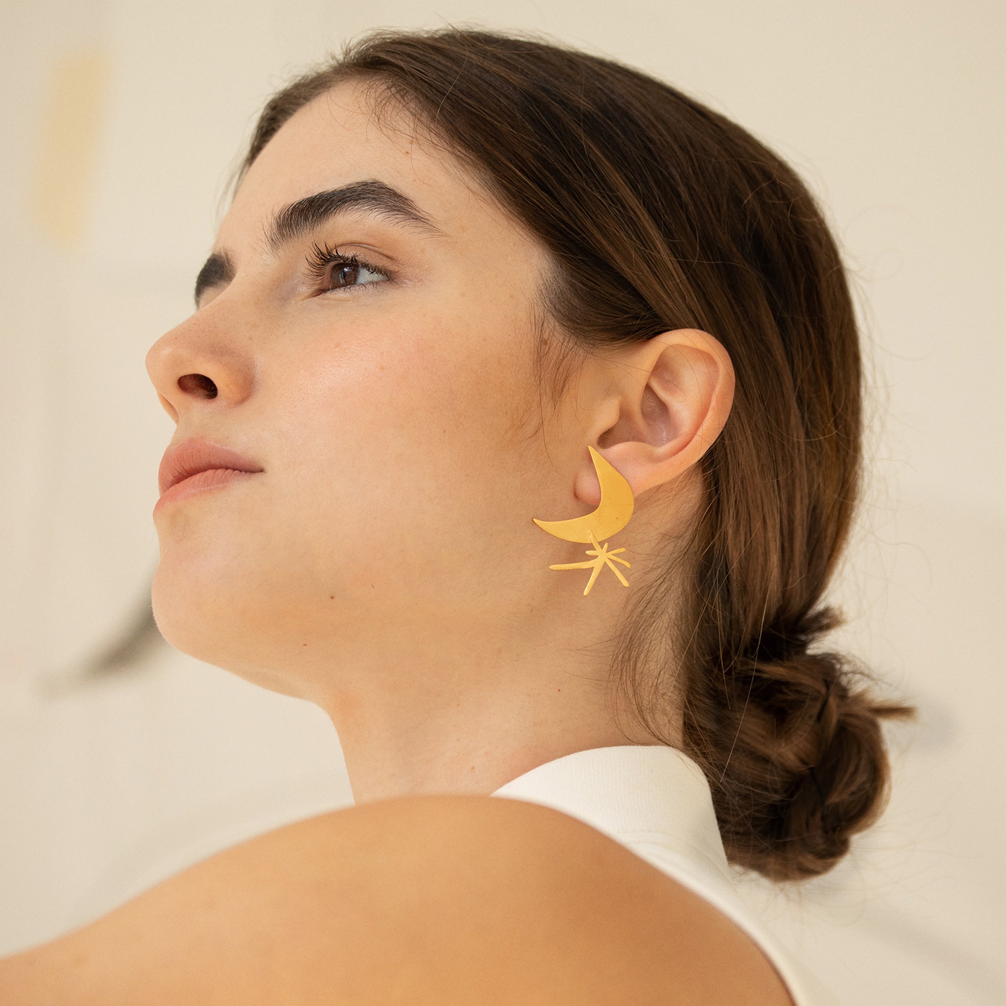 Joan Miró Gold-Plated Moon & Star Earrings - Image 4