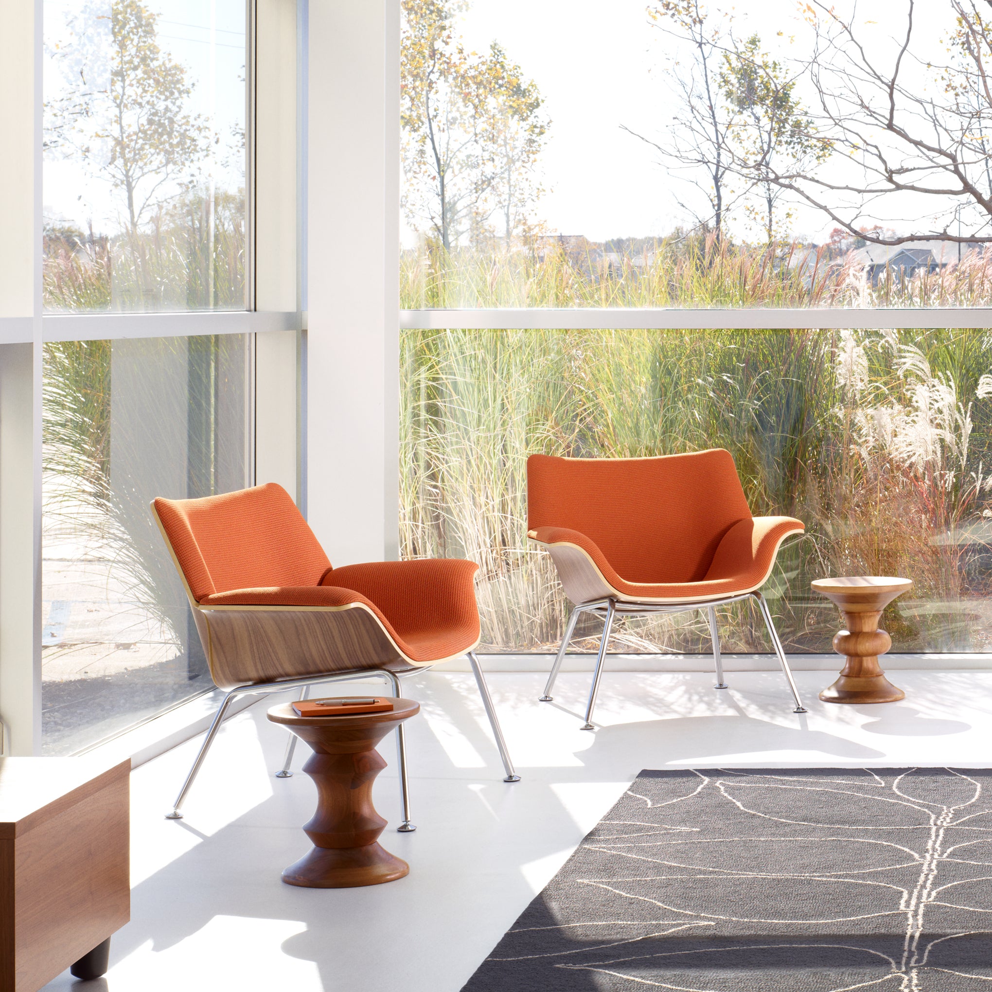 Eames? B Stool from Herman Miller - Ebony - Image 2