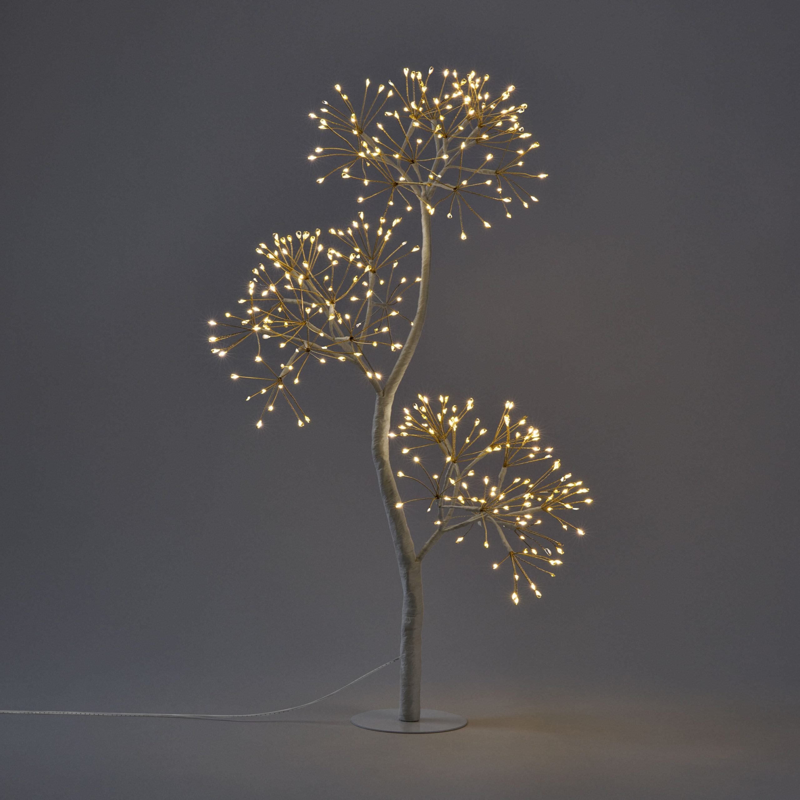LED Lighted Twinkly Tree - White Twinkle