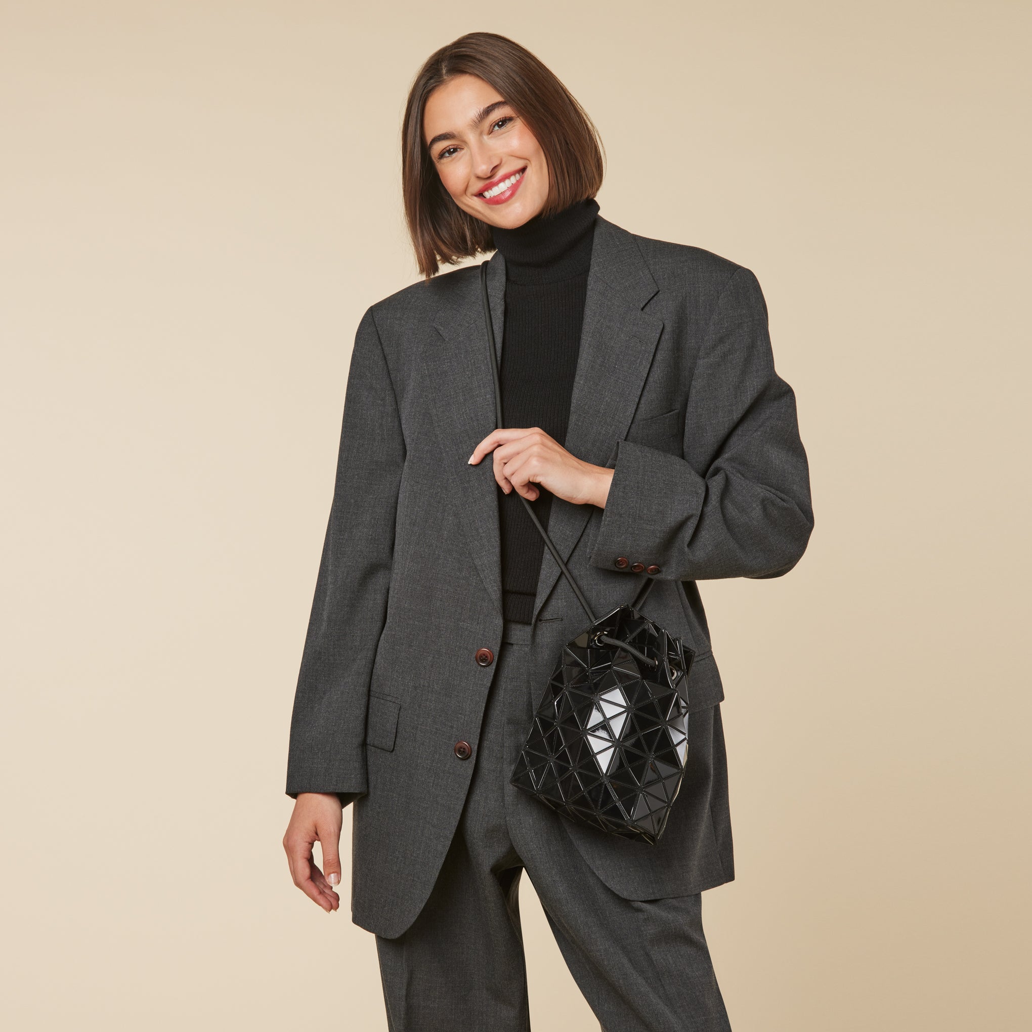 BAO BAO ISSEY MIYAKE Wring Bag - Black - Image 2