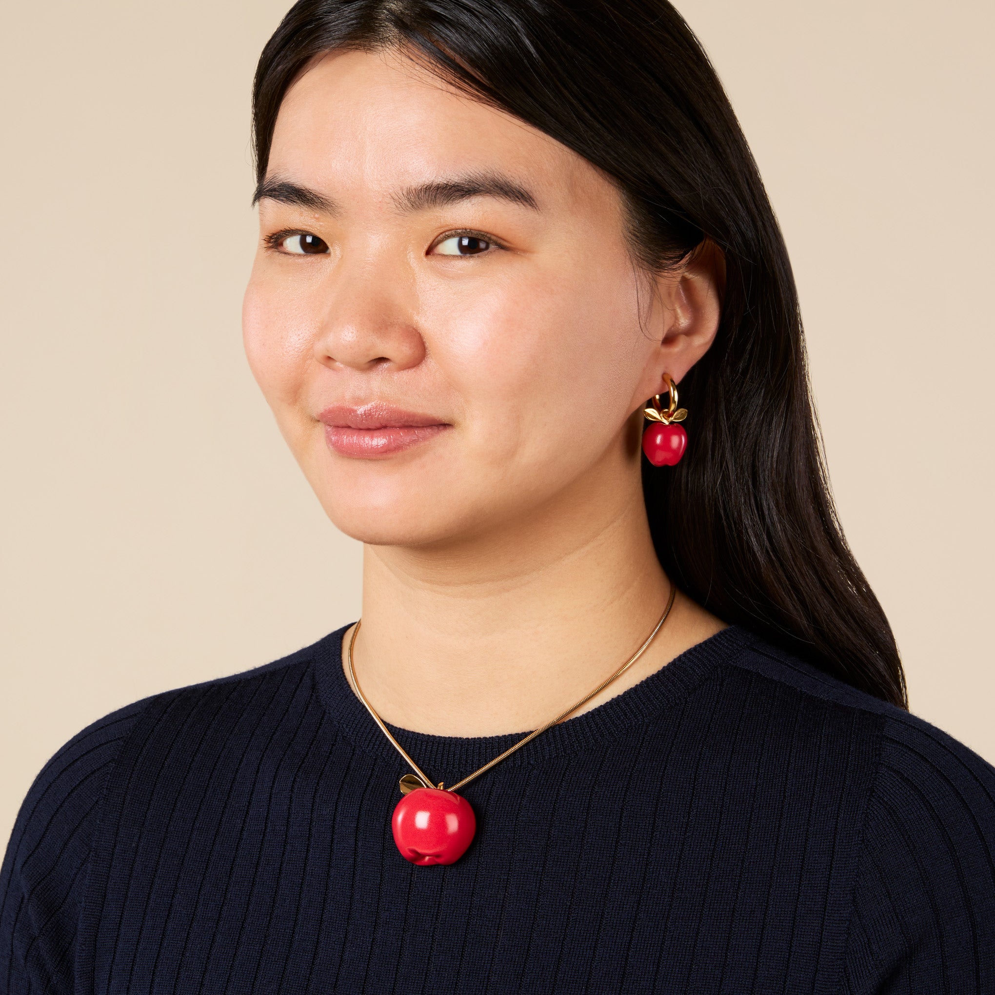 Andrés Gallardo Red Apple Single Gold-Plated Hoop Earring - Image 4