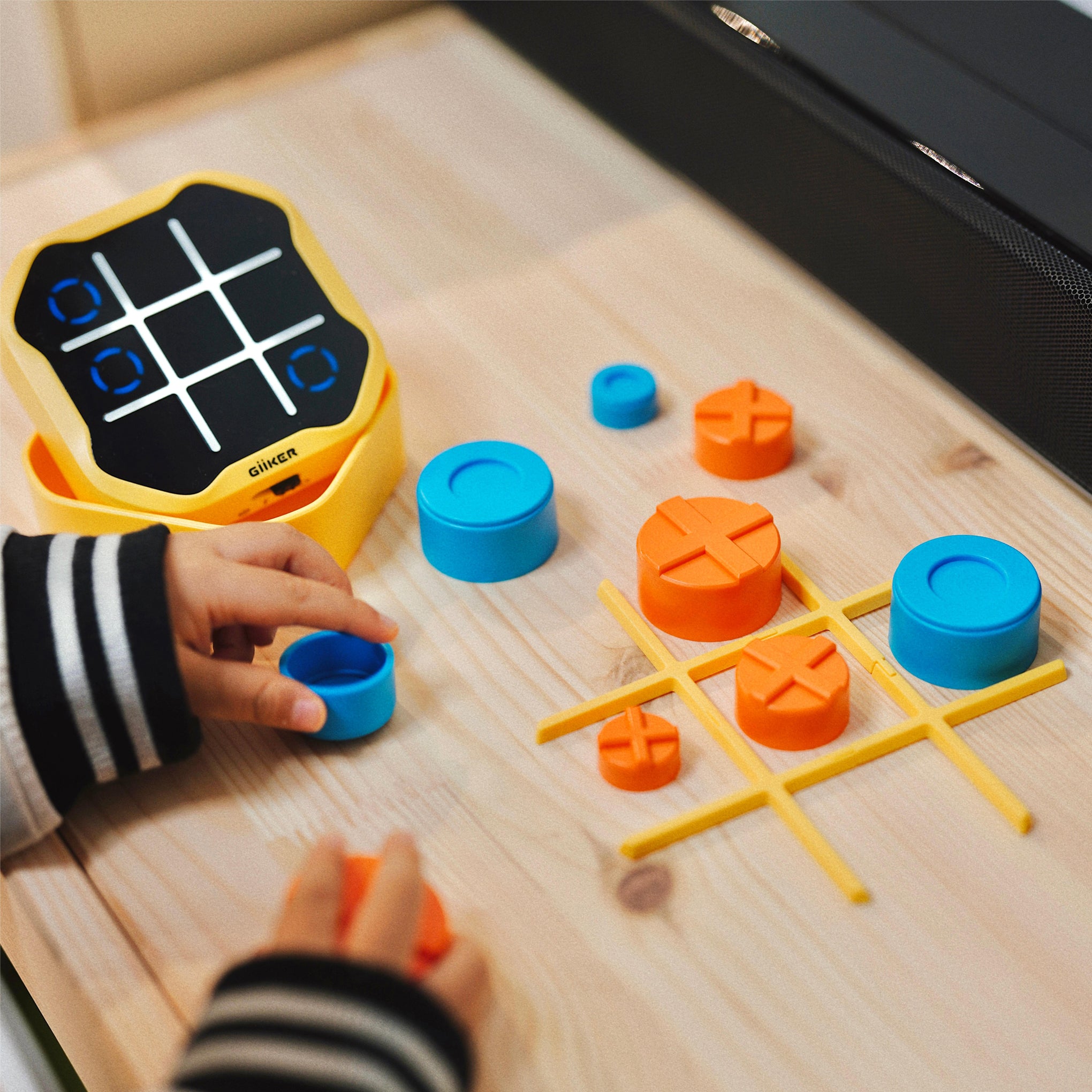 Tic-Tac-Toe Bolt Smart Game - Image 2