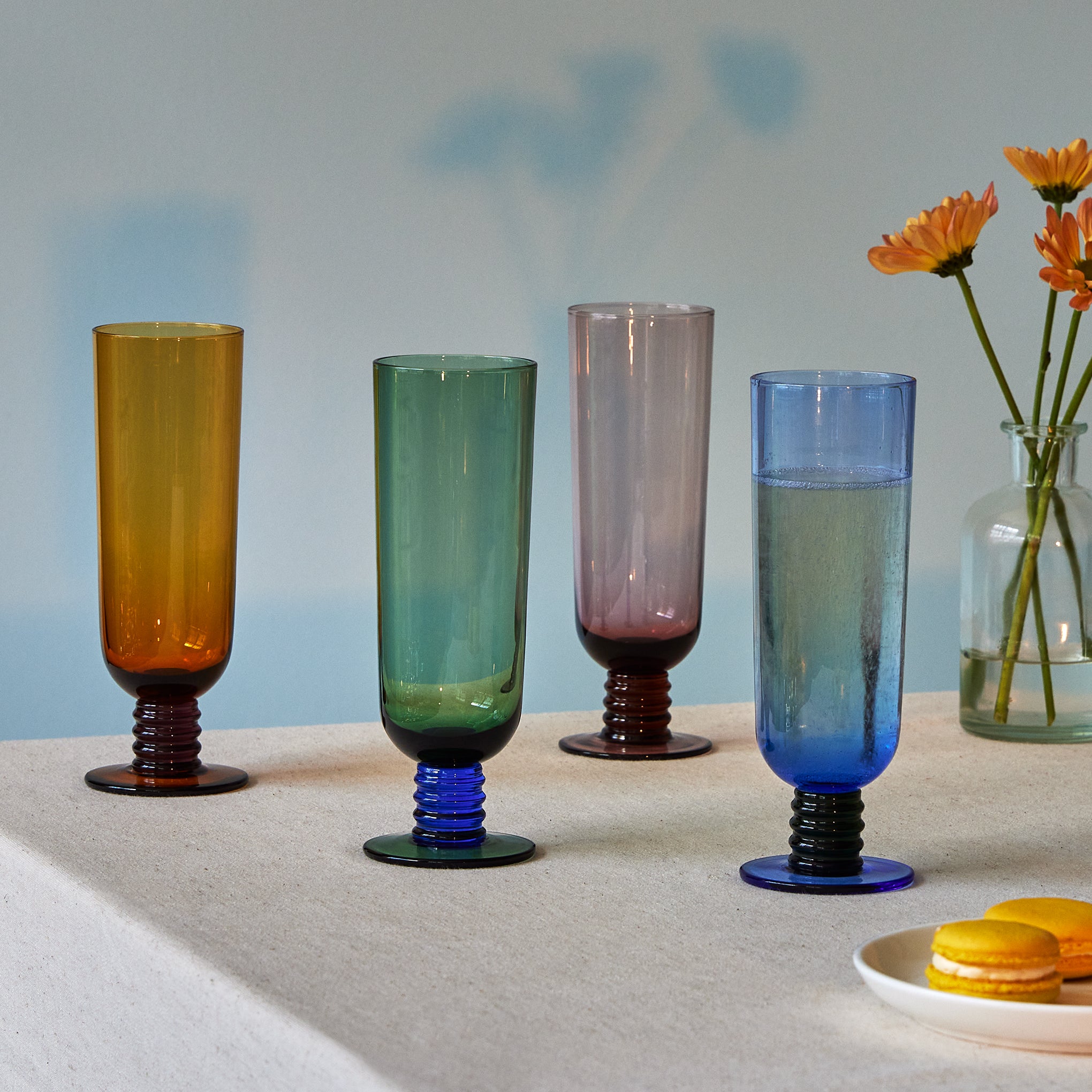 Saturn Glassware - Set of 4 - Champagne Set of 4 - Image 4