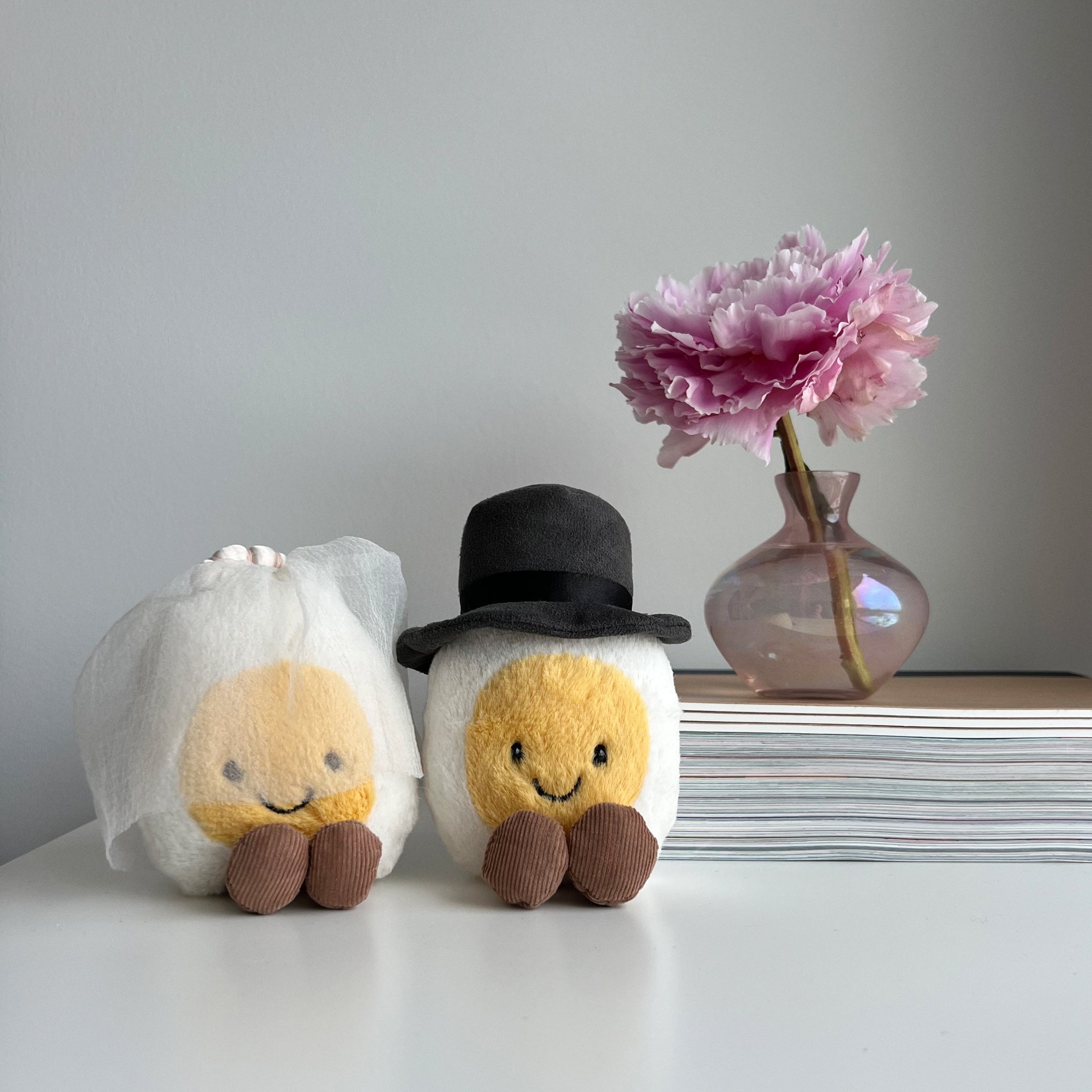 Jellycat Egg Plush Toys - Egg Bride - Image 2