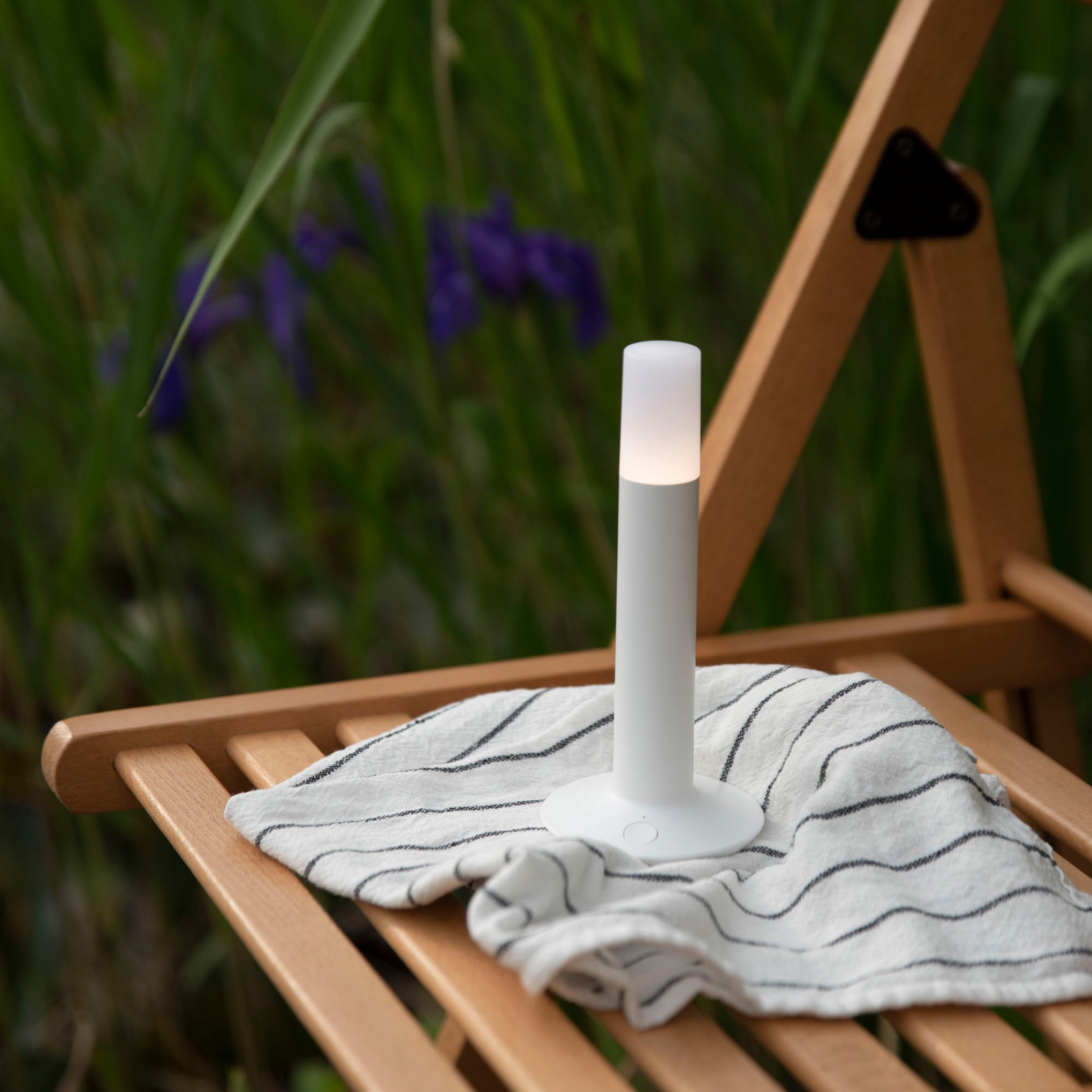 Lighthouse Portable Lamp - White - Image 7