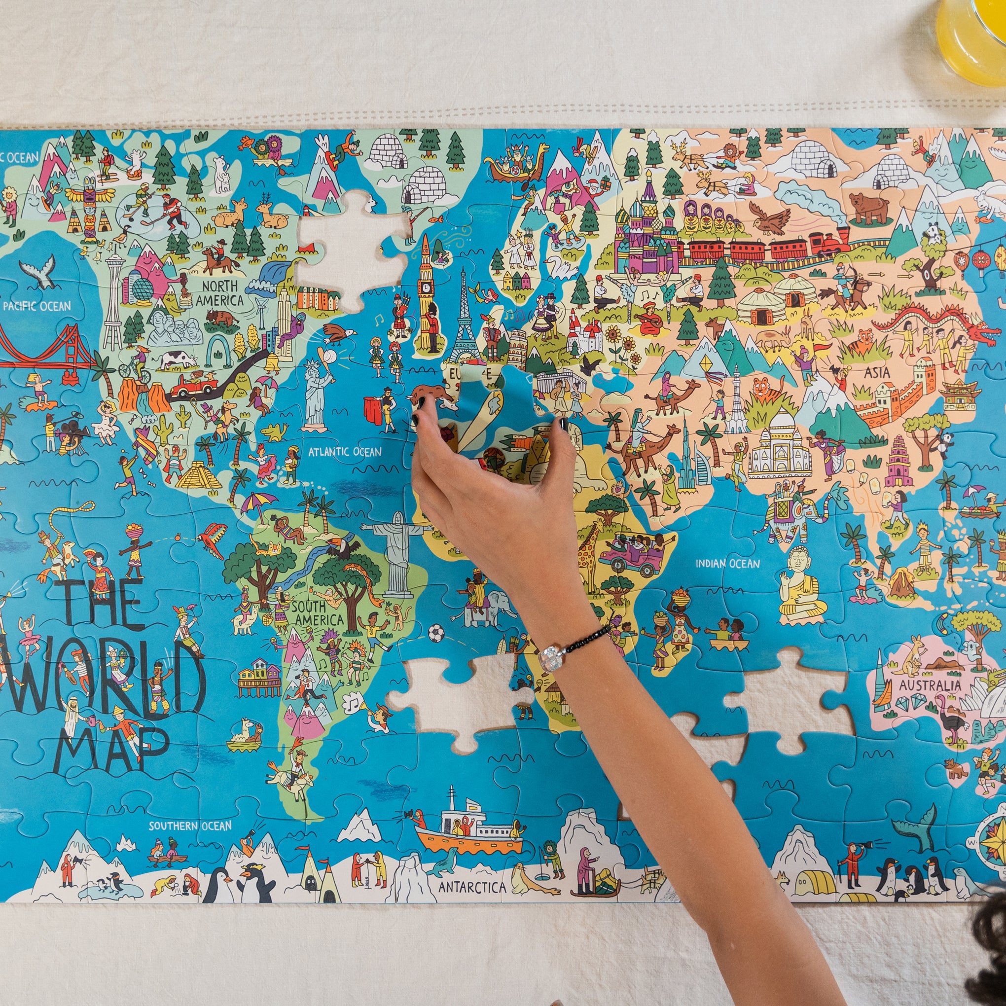 World Map Jigsaw Puzzle - 100 Pieces - Image 2