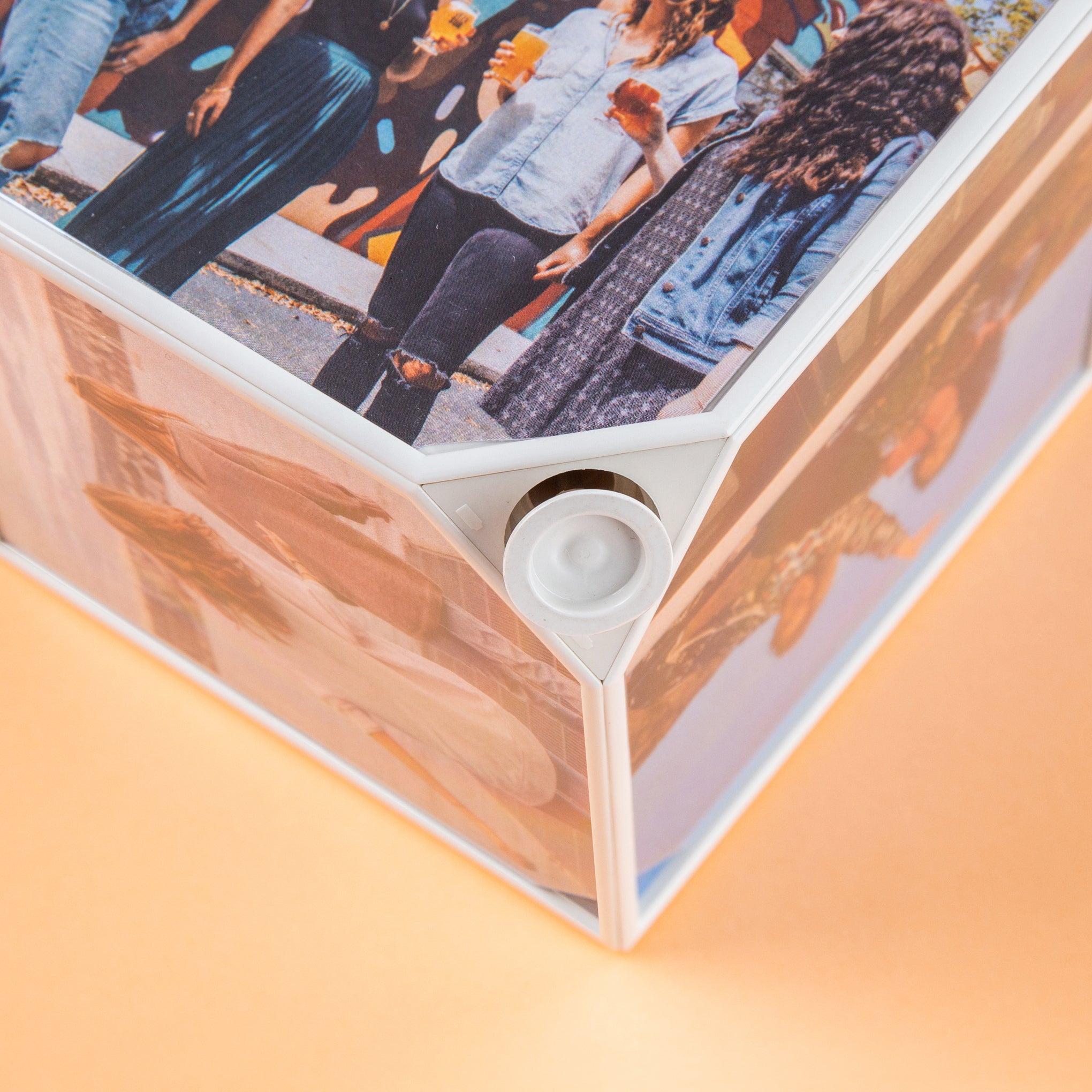 Rotating Cube Photo Frame - Image 3