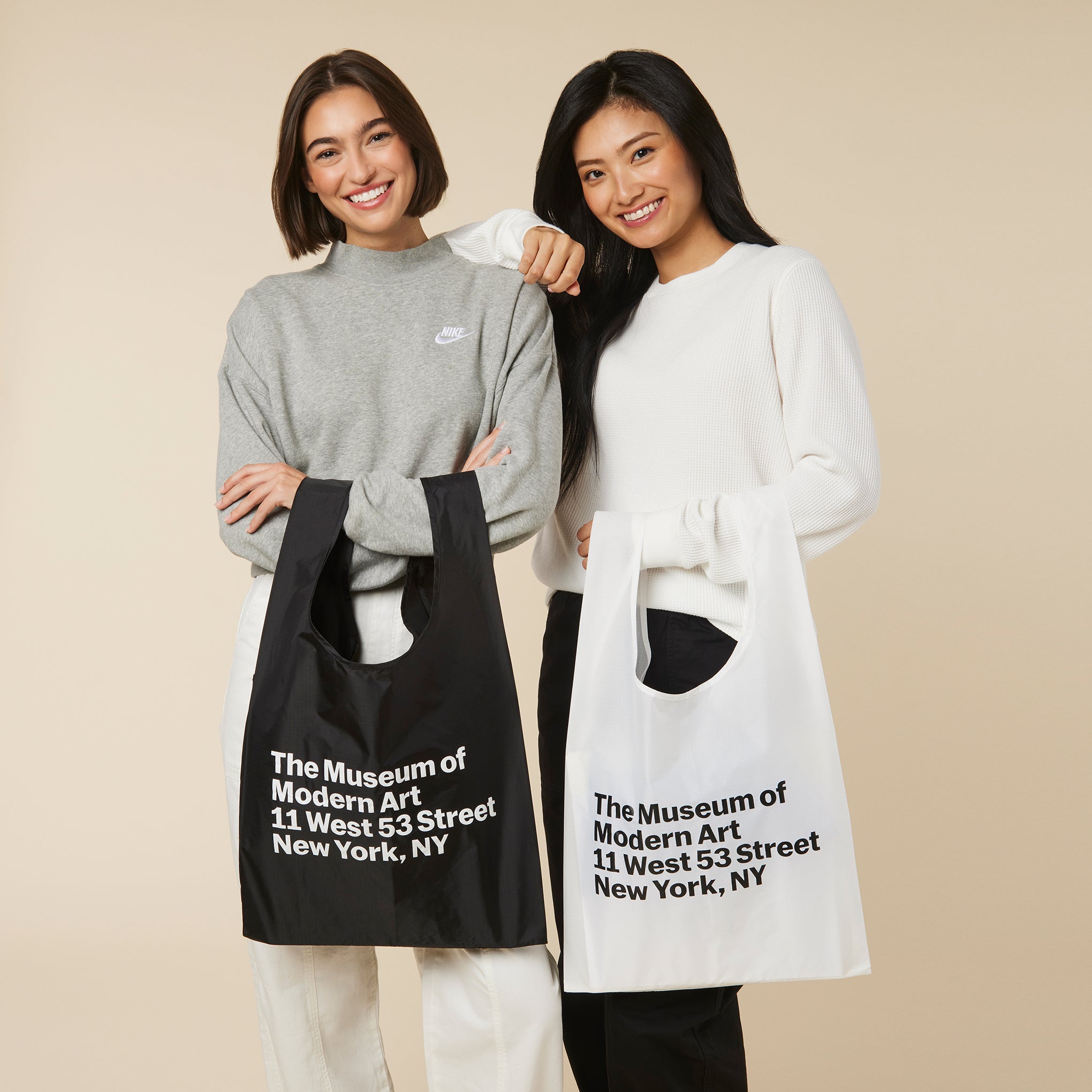 MoMA Baggu Recycled Nylon Standard Tote - Black - Image 5