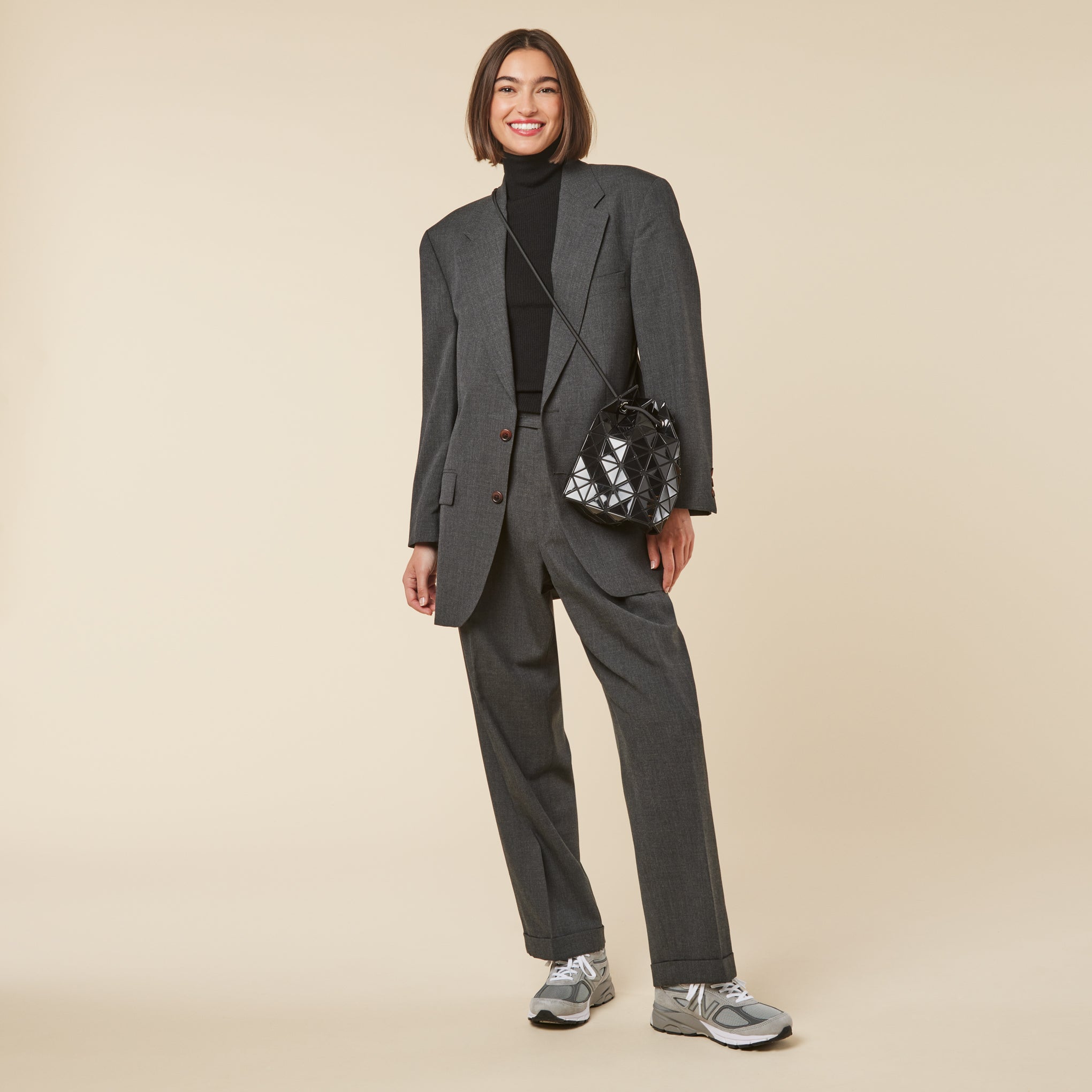 BAO BAO ISSEY MIYAKE Wring Bag - Black - Image 6