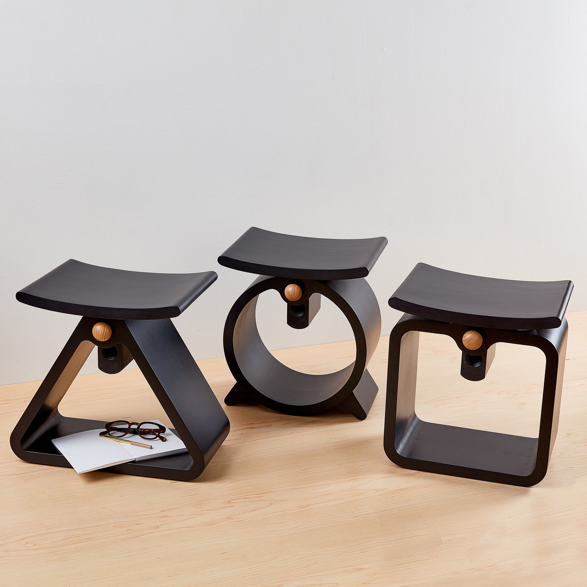 Ashanti Stool - Image 2