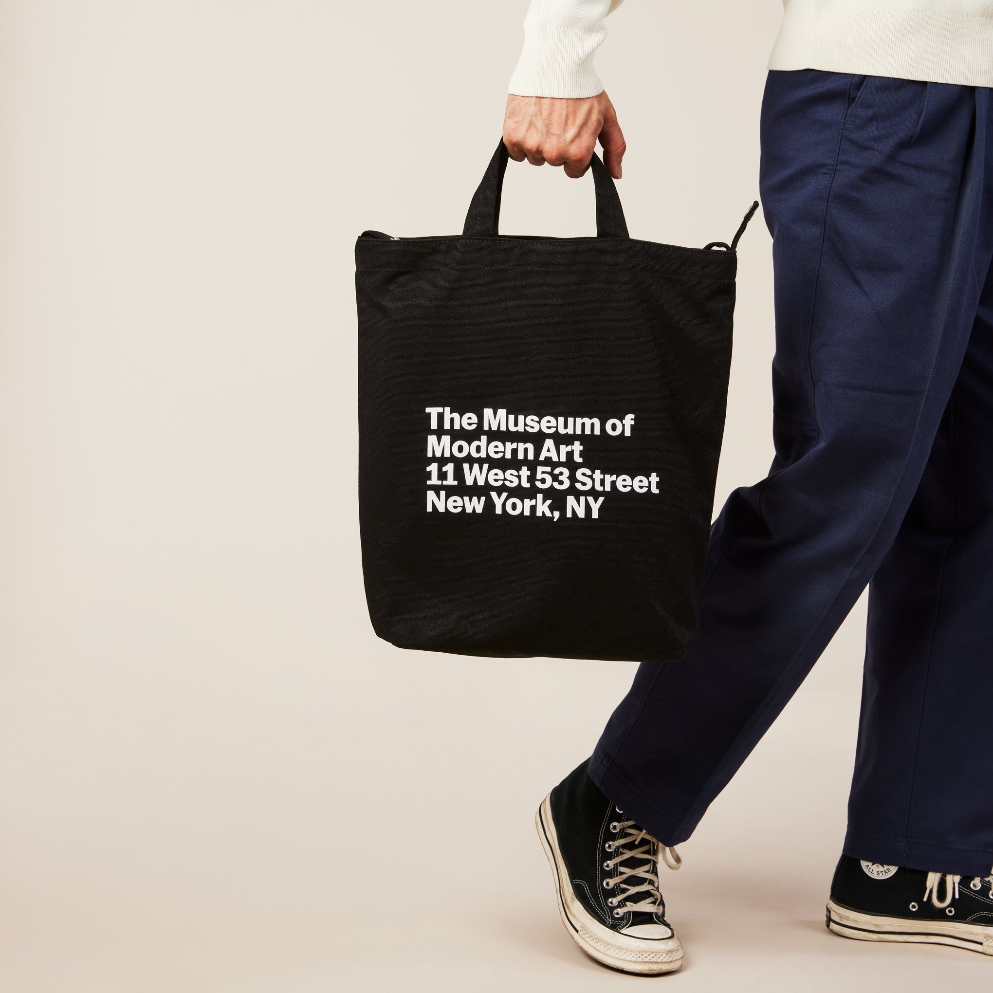 MoMA Baggu Recycled Cotton Duck Bag - Black - Image 5