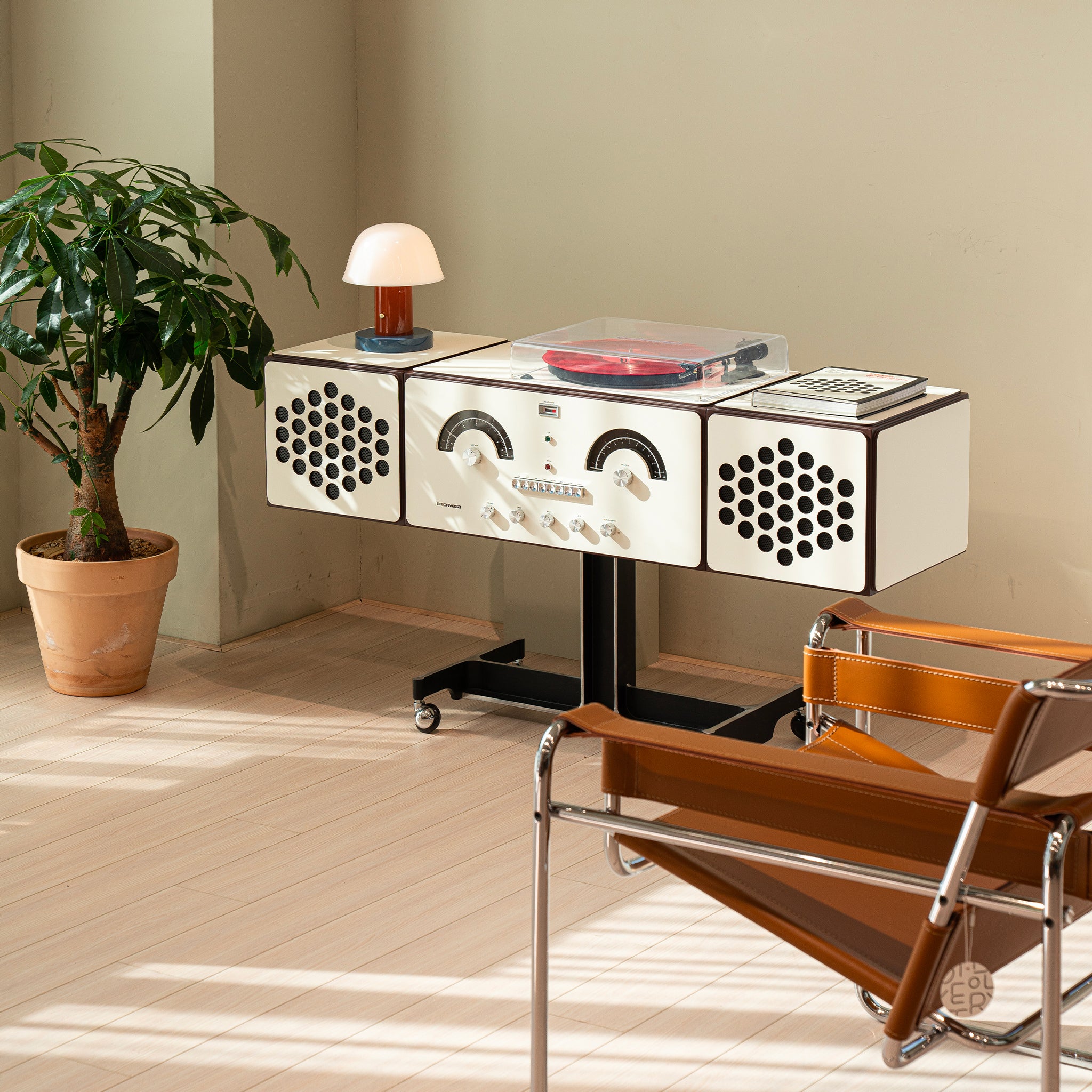 Brionvega Radiofonografo Radio and Turntable - Image 5