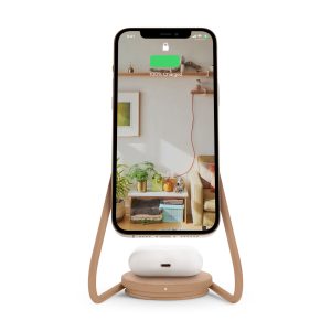 Courant Mag2 iPhone Charging Stand
