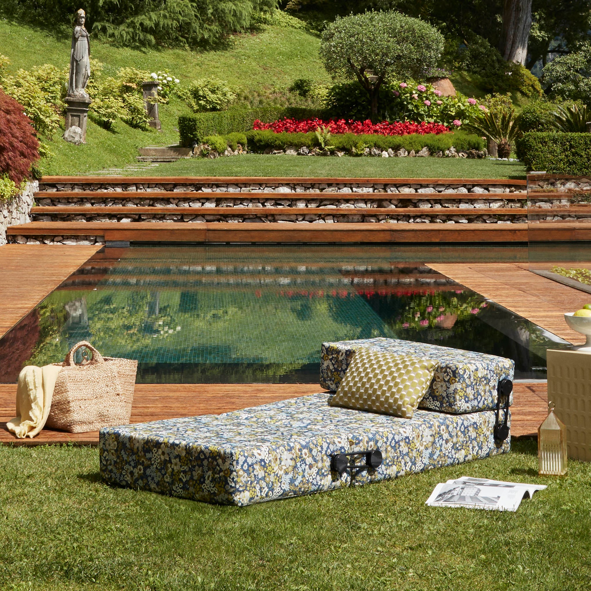 Trix Outdoor Liberty Chaise Lounge - Image 2