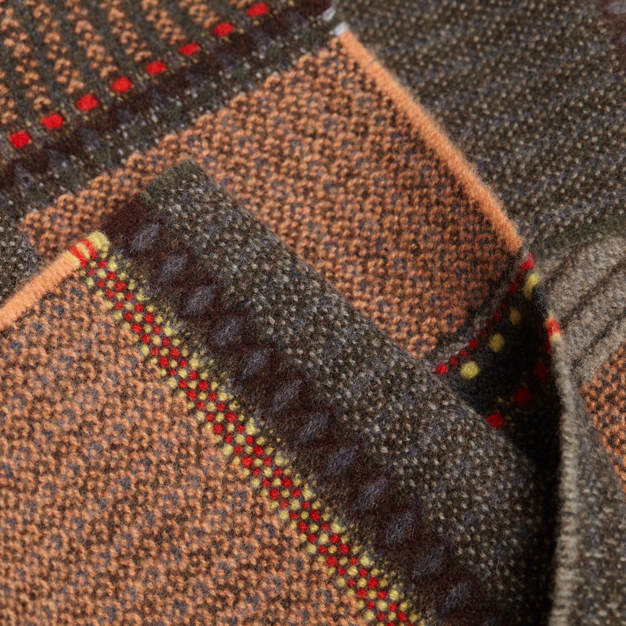 Wallace Sewell Cassia Lambswool Scarf - Vole - Image 4