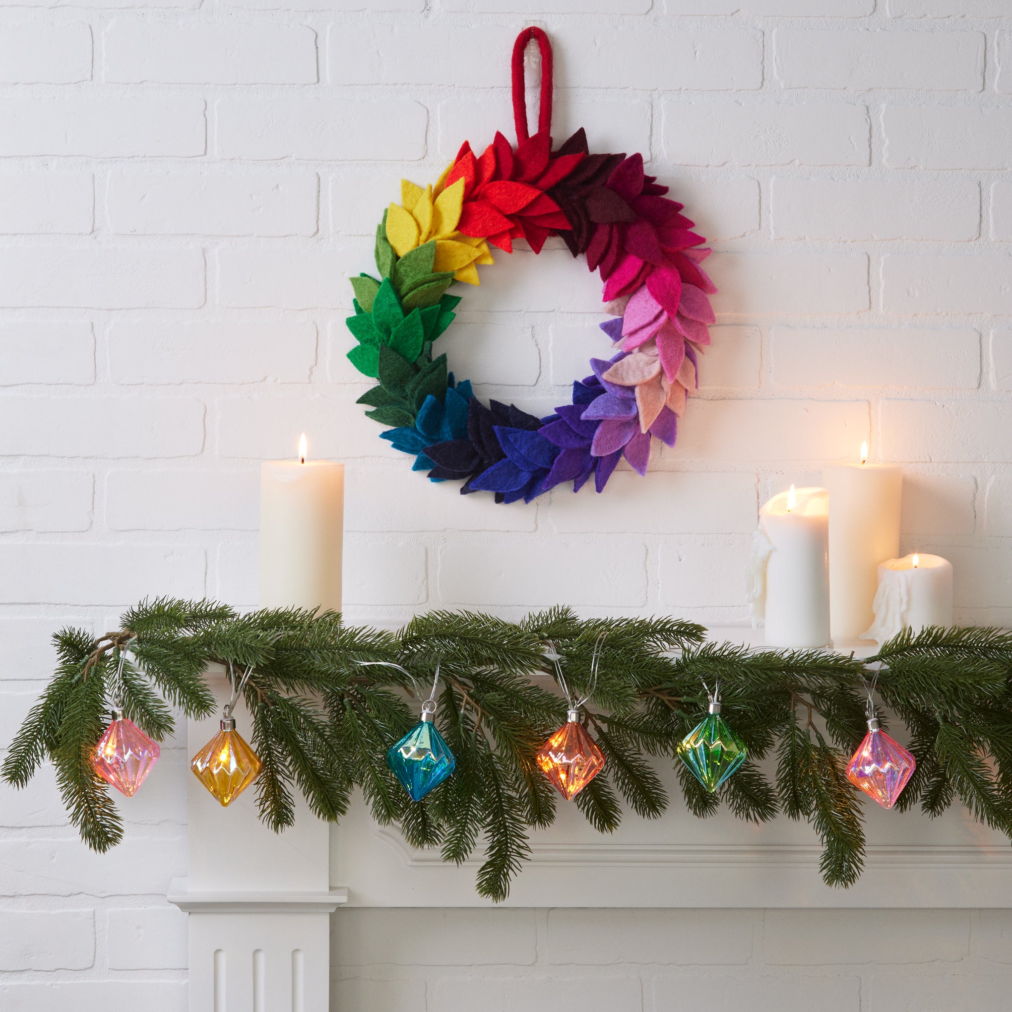 LED Holiday String Lights - Diamond - Image 2